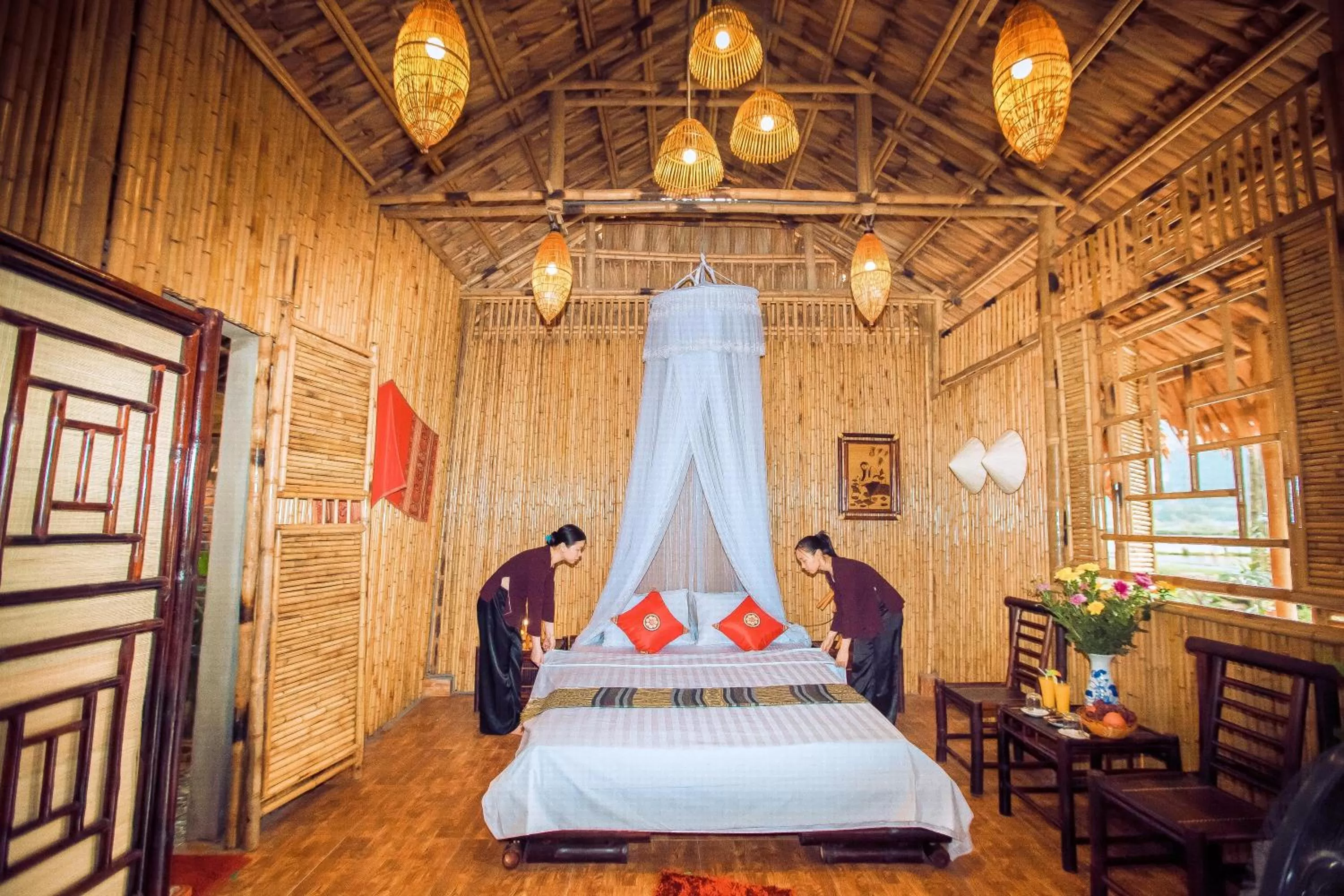 Staff, Bed in Tam Coc Rice Fields Resort