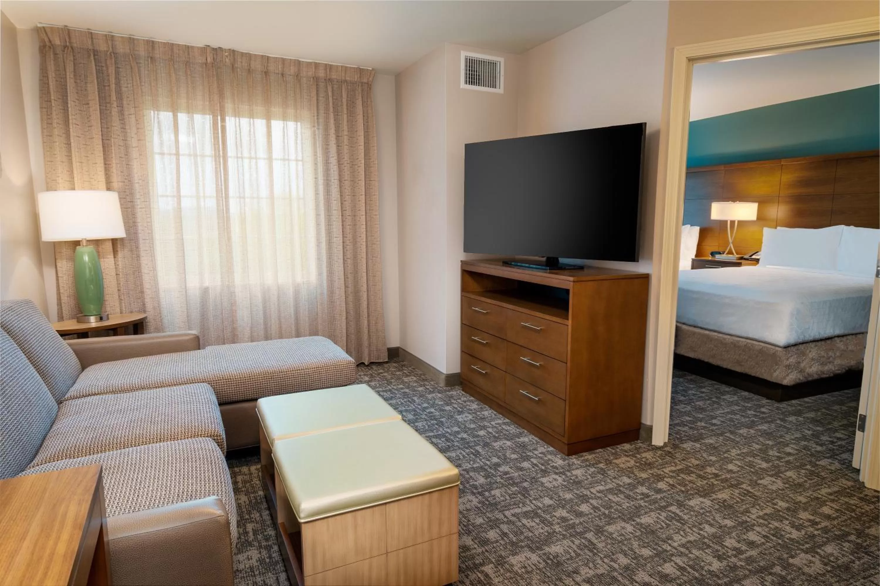 Photo of the whole room, Bed in Staybridge Suites - Nashville - Franklin by IHG