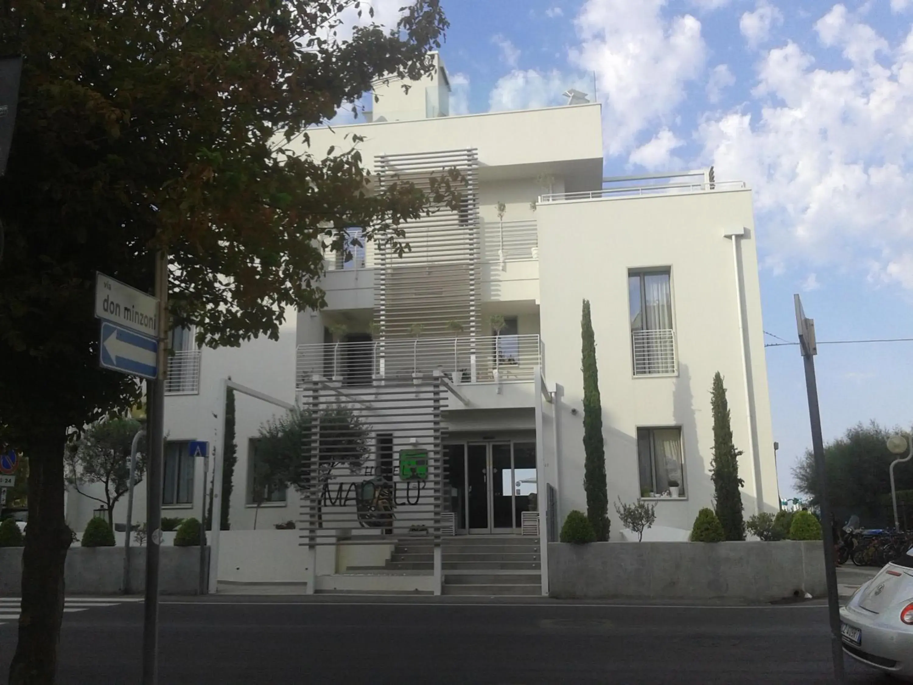 Facade/Entrance in Hotel Madalù