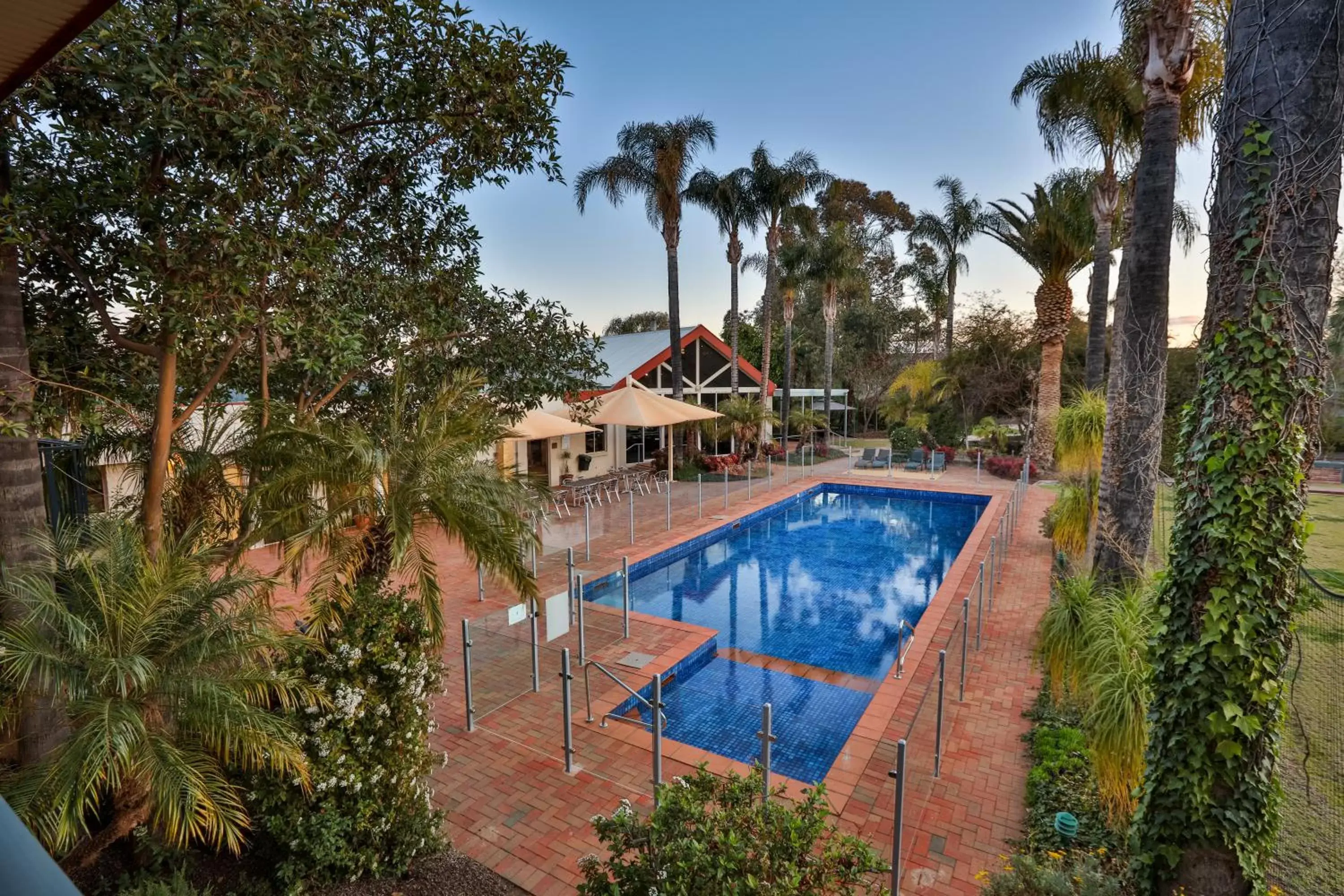 Pool view, Swimming Pool in Mildura Inlander Resort