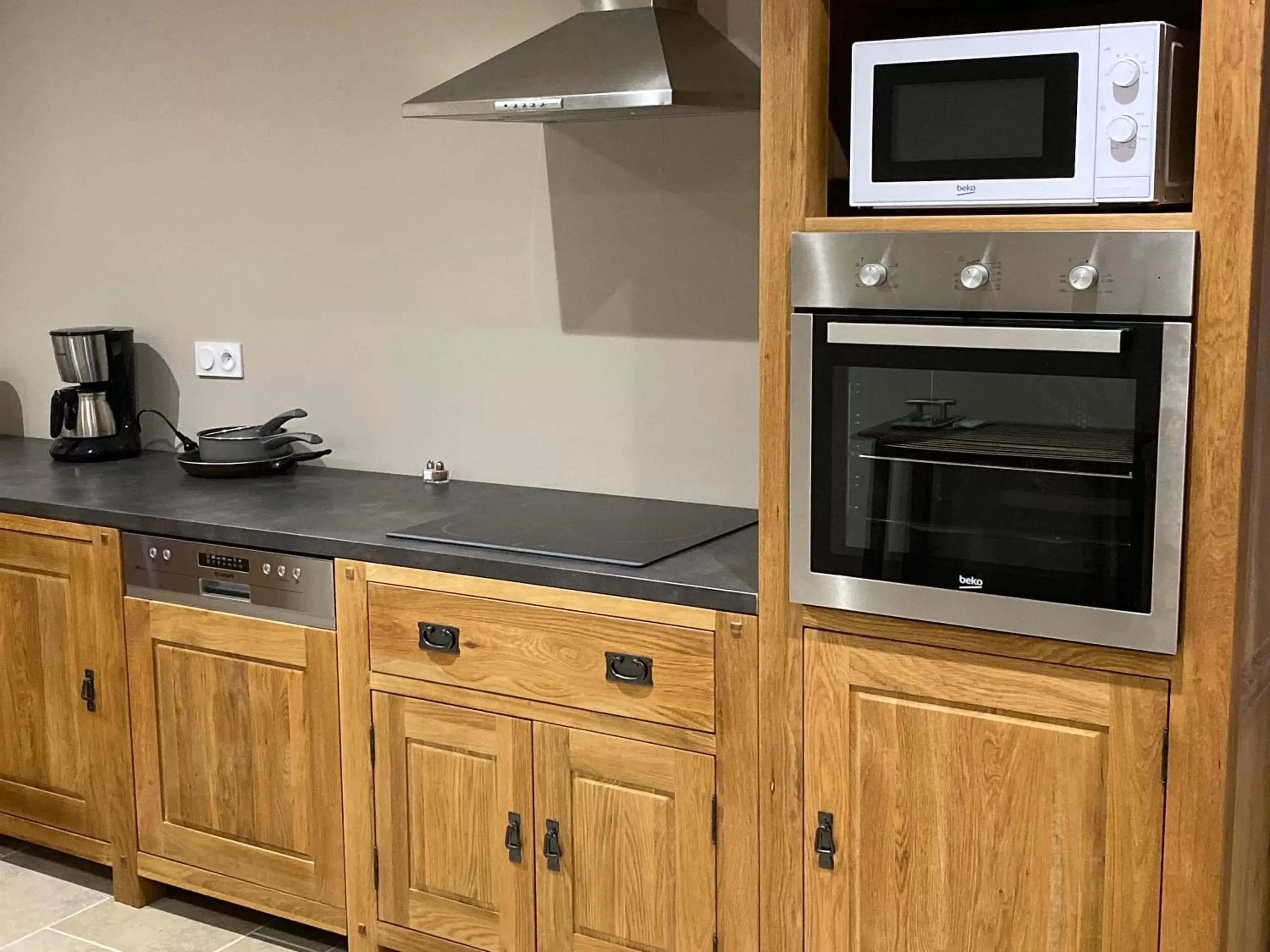 Kitchen/Kitchenette in Les Villas du Domaine de Suzel