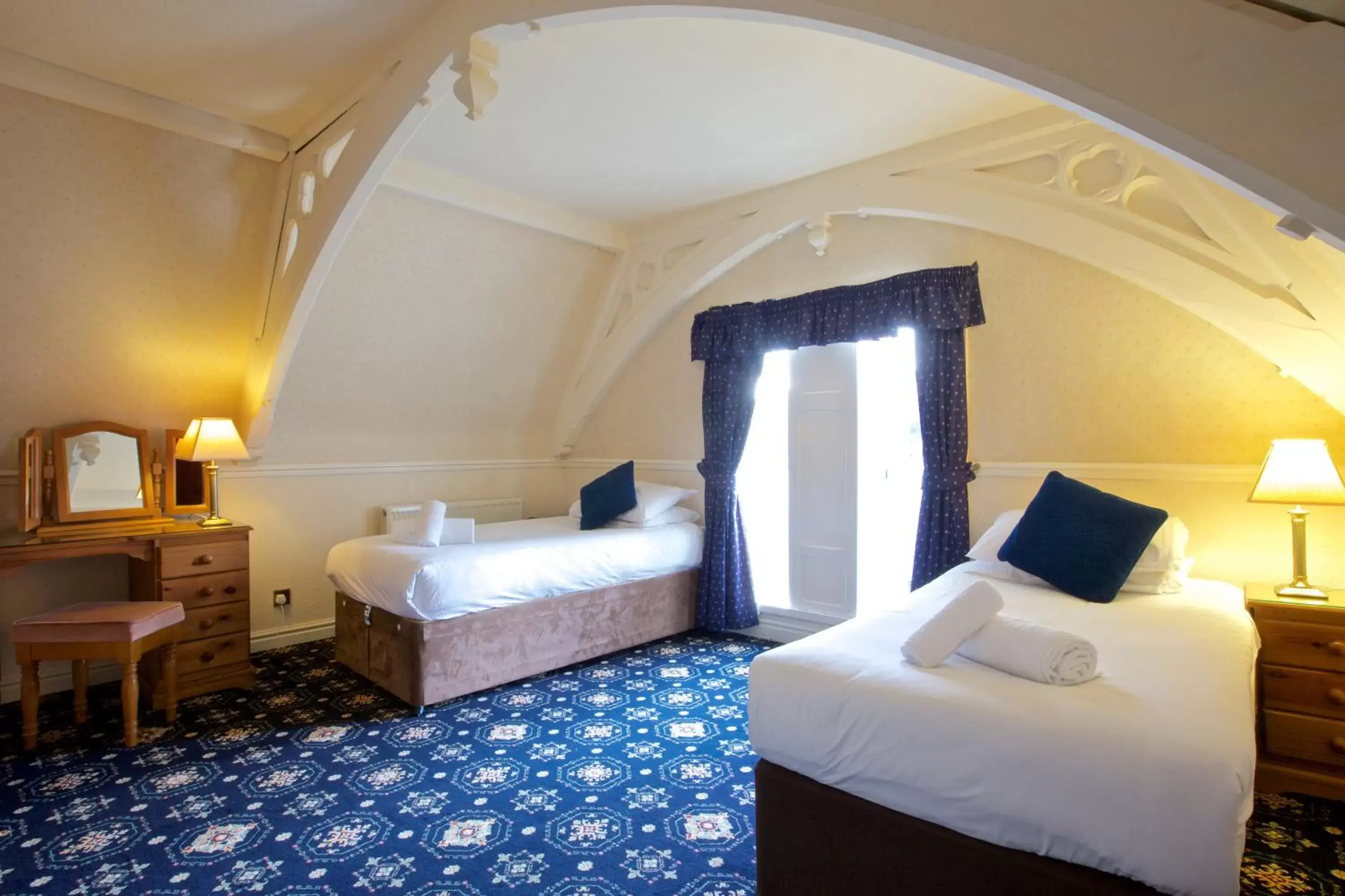 Bedroom, Bed in The Derwentwater Hotel