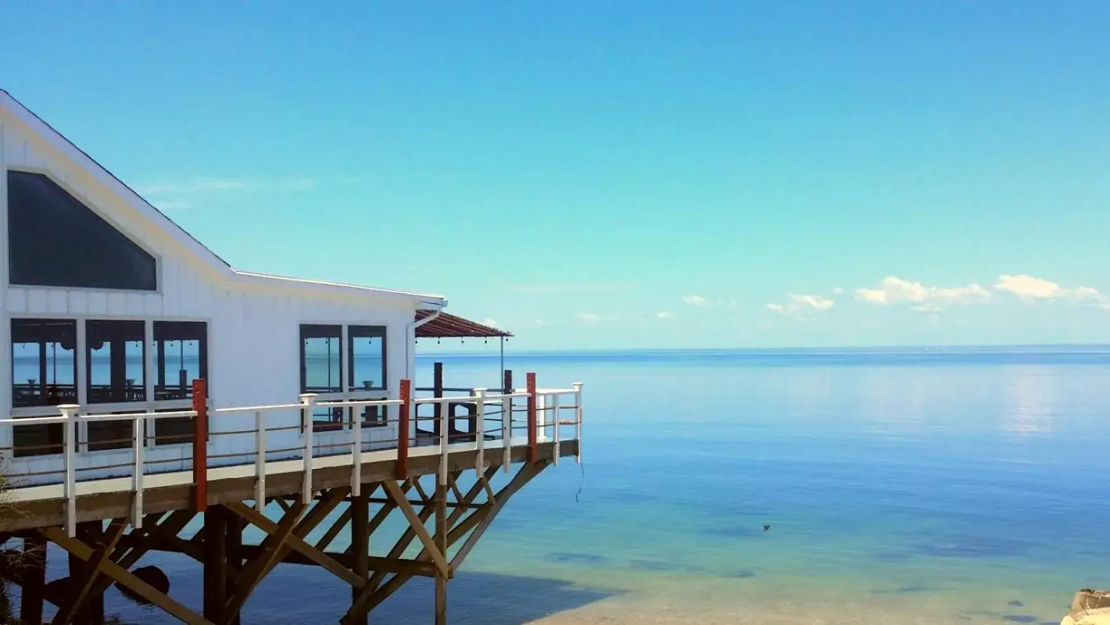 Beach, Natural Landscape in Sound View Greenport