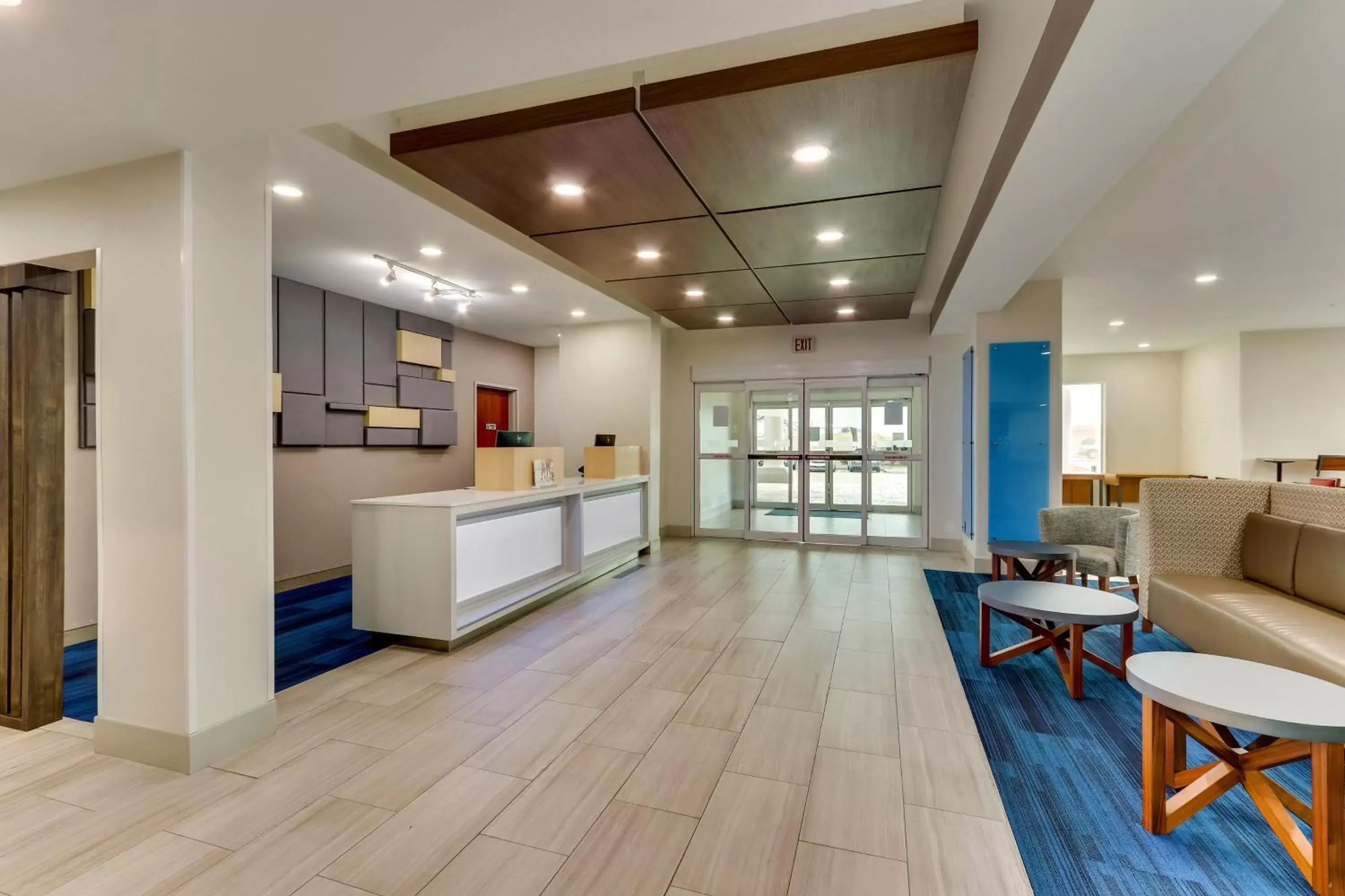 Property building in Holiday Inn Express & Suites Waxahachie by IHG Property building in Holiday Inn Express & Suites Waxahachie by IHG