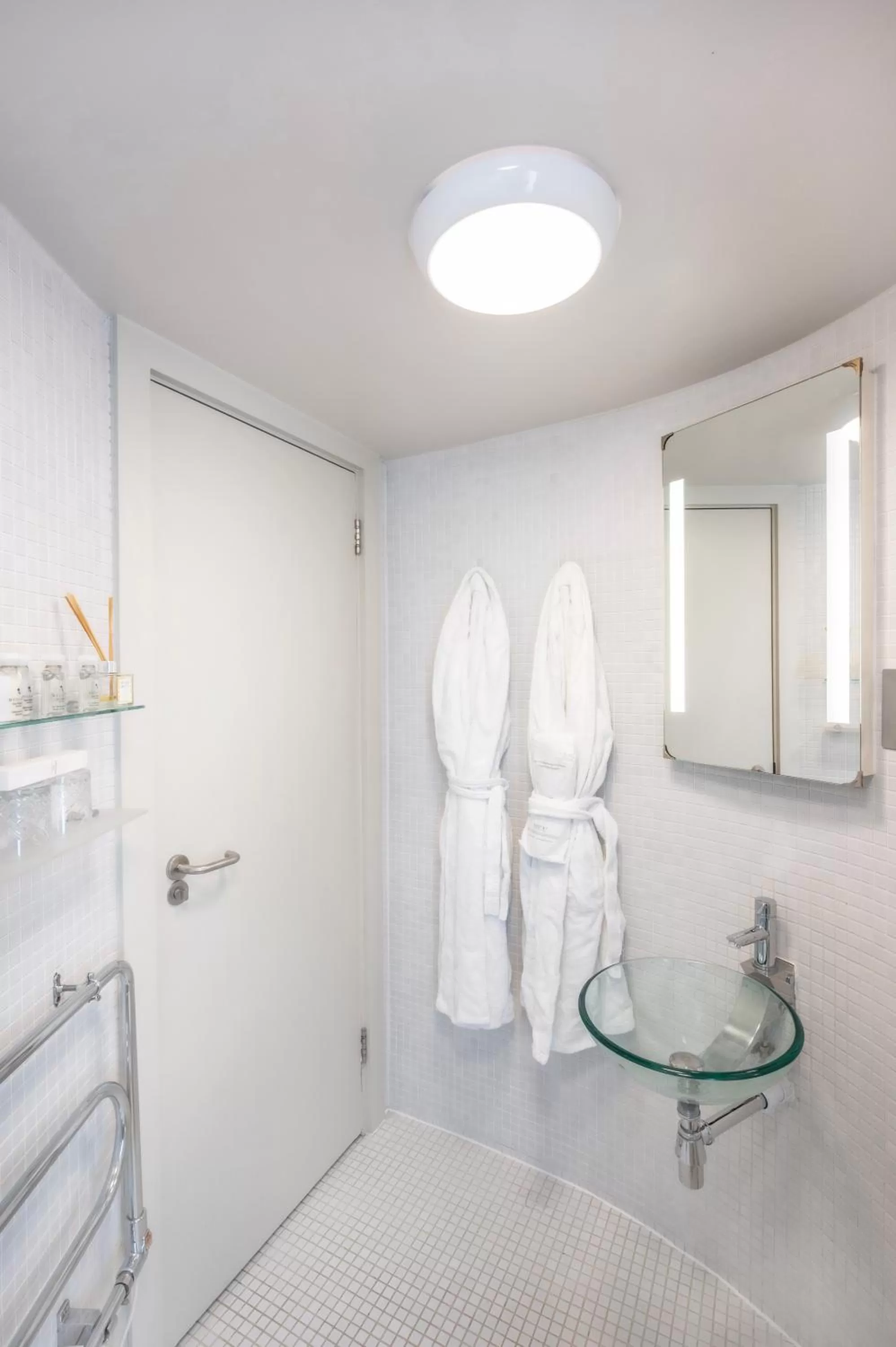 Shower, Bathroom in York & Albany