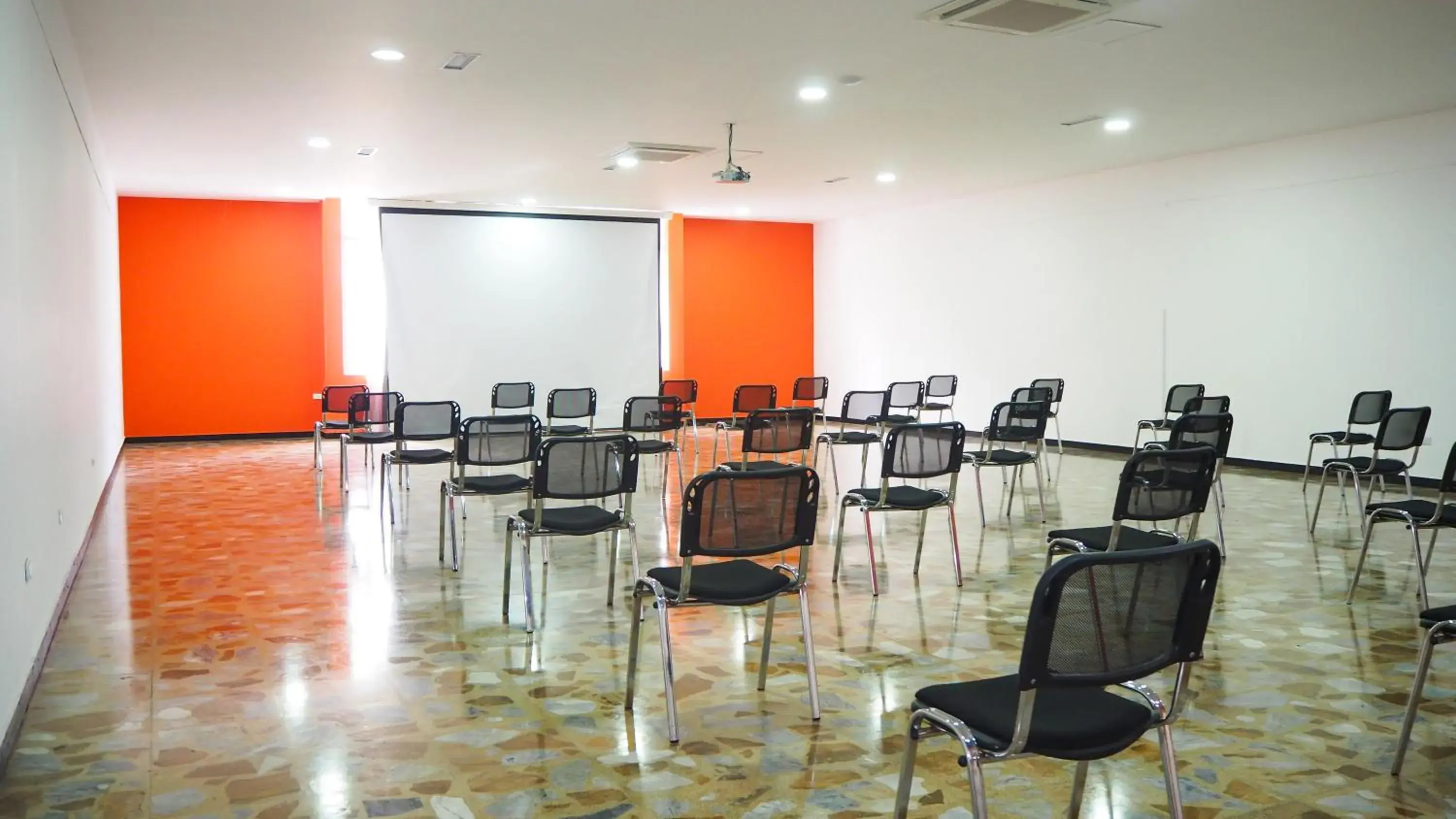 Meeting/conference room in Hotel del Llano