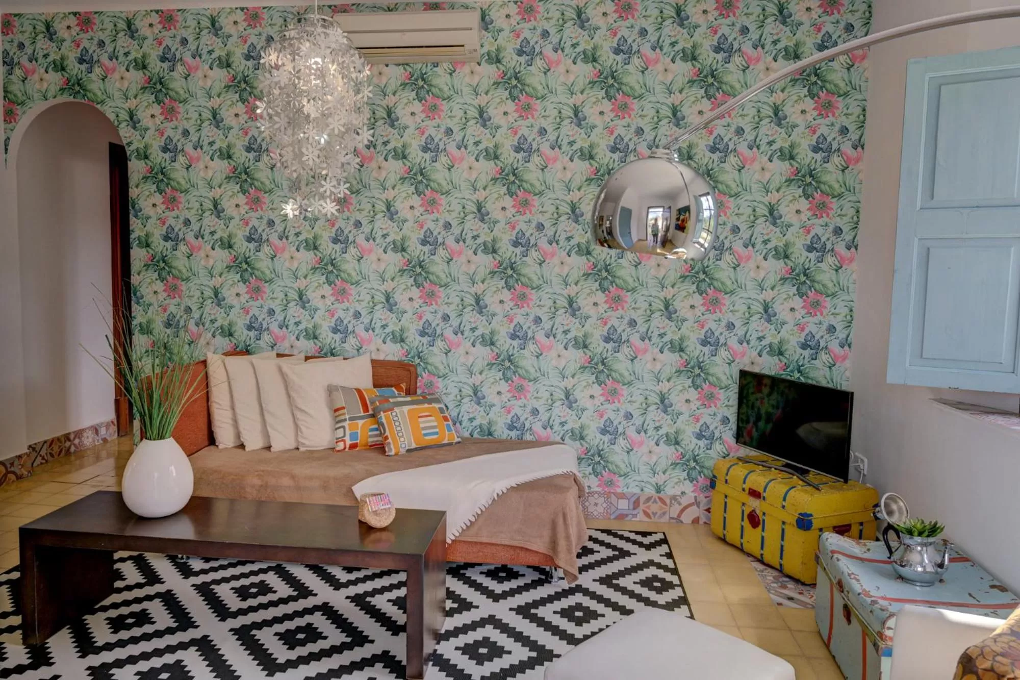 Living room, Seating Area in loftOtel canet