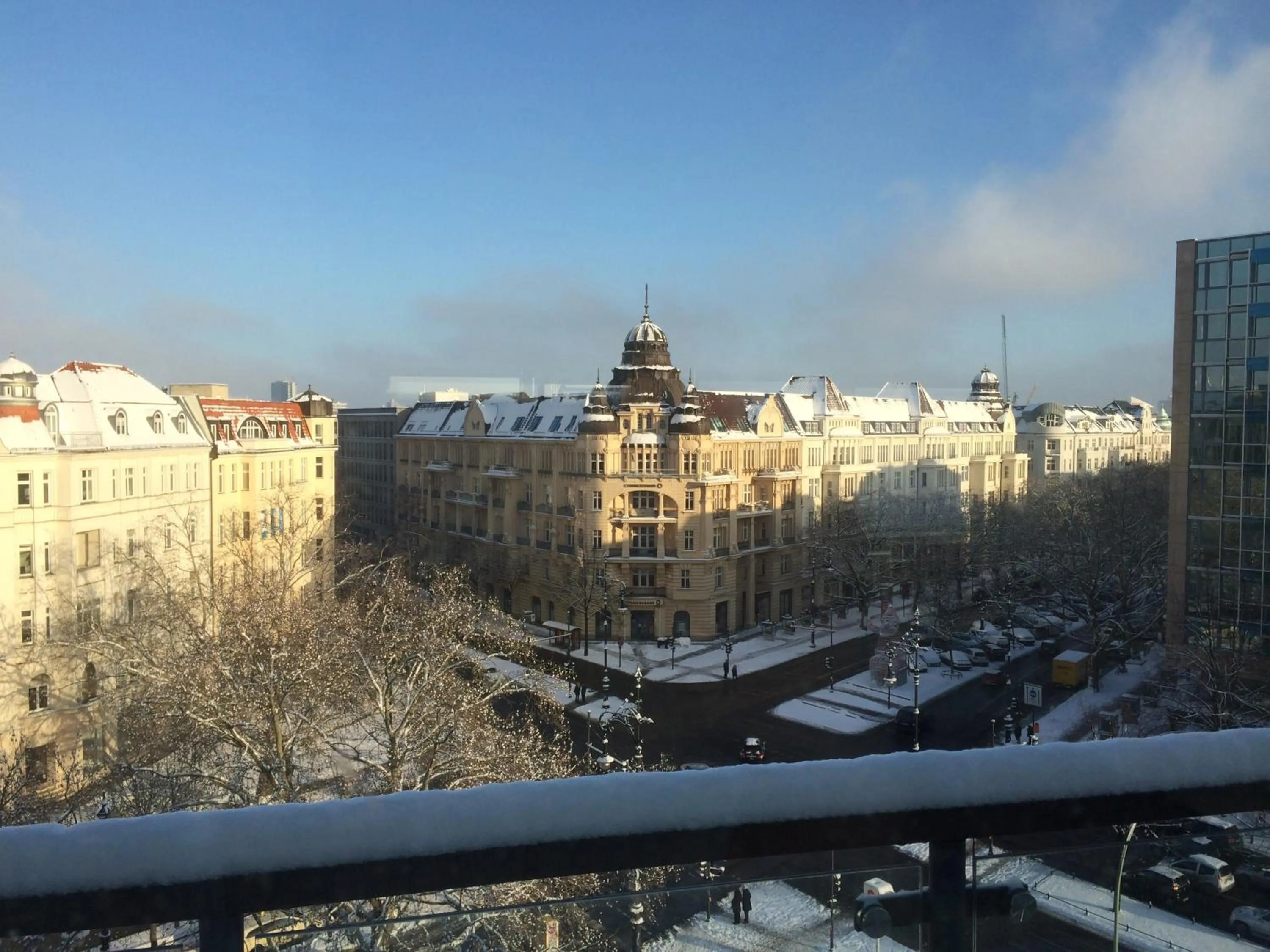 Balcony/Terrace in Come Inn Berlin Kurfürstendamm
