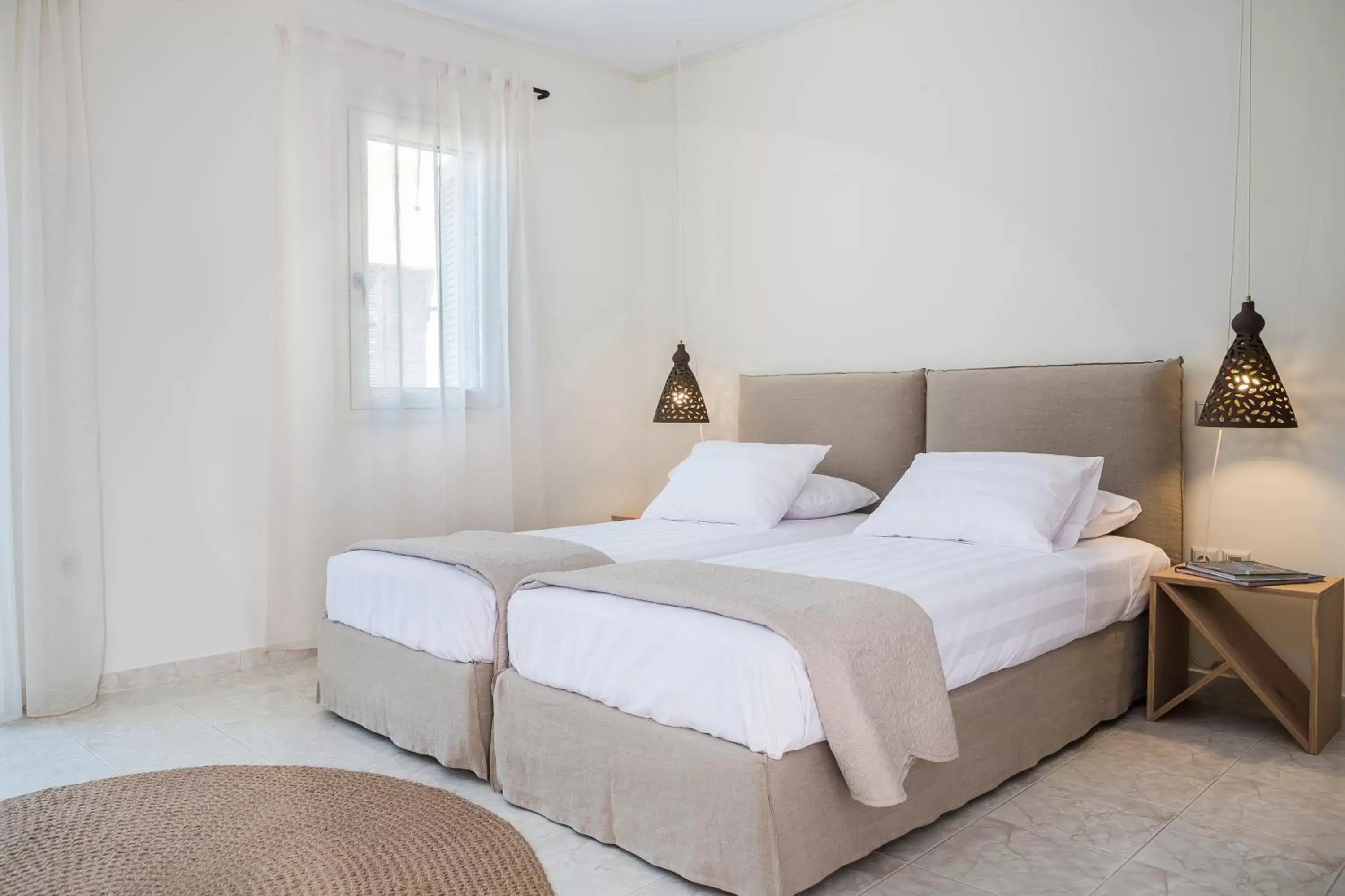 Bed in Argostoli Marina Suites