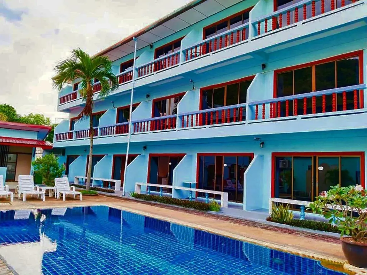 Property building in Cozy Residence Nanai Property building in Cozy Residence Nanai