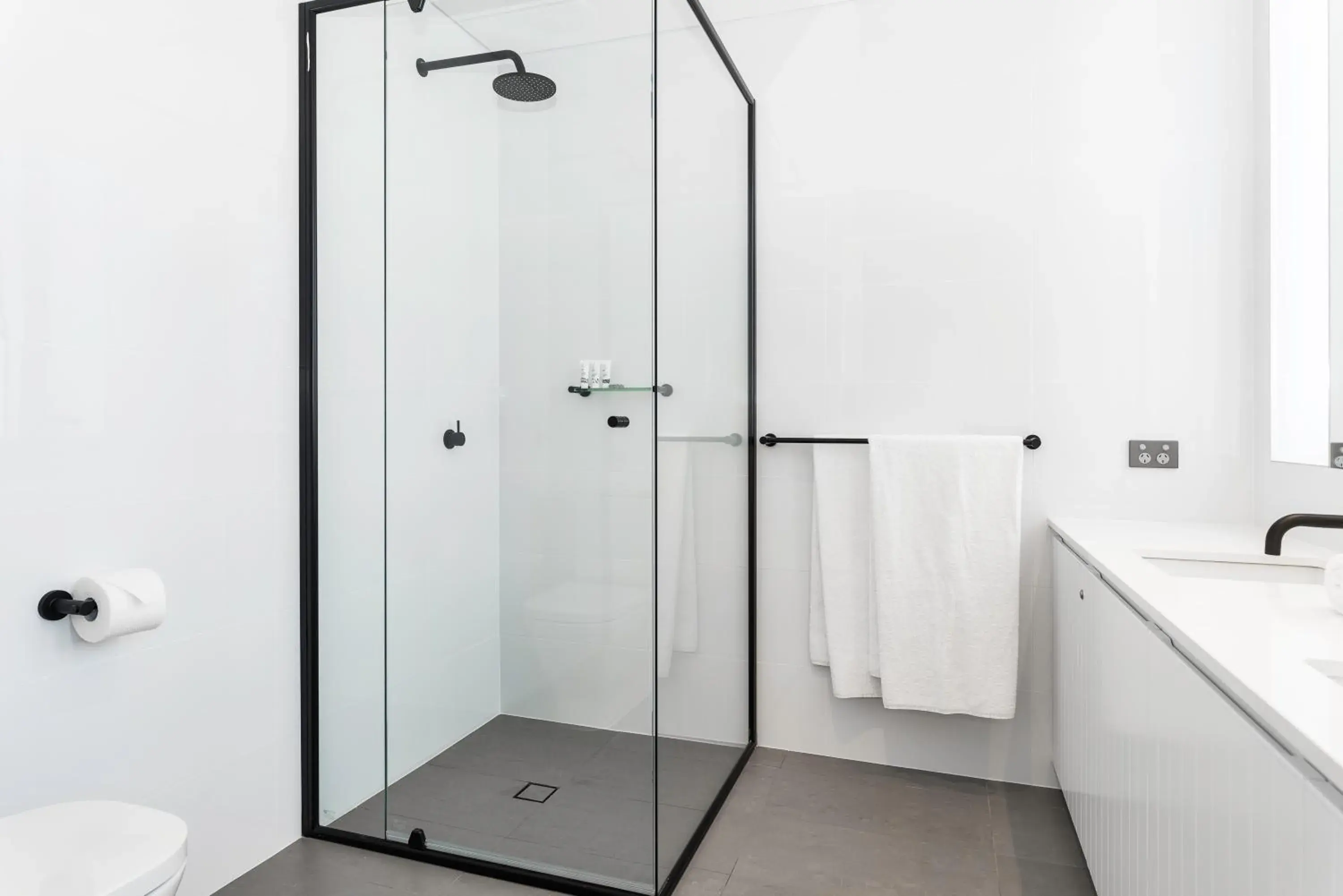 Bathroom in The Colony at Mandoon Estate