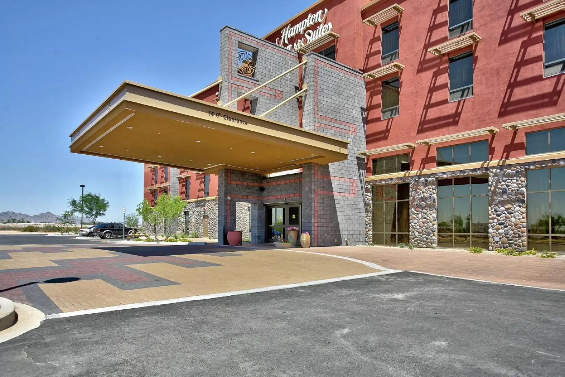 Property Building in Hampton Inn & Suites Scottsdale at Talking Stick