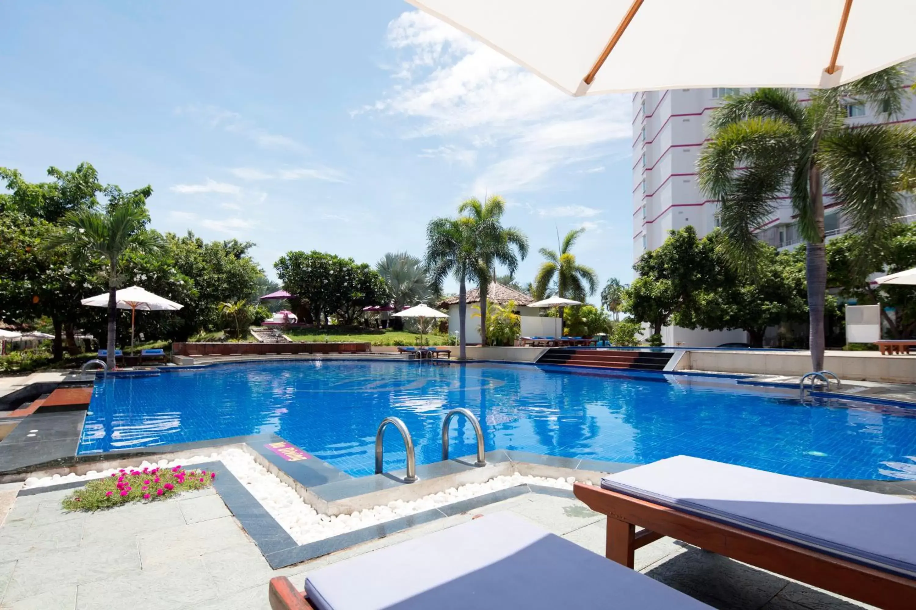 Swimming pool in TTC Hotel Phan Thiet Swimming pool in TTC Hotel Phan Thiet