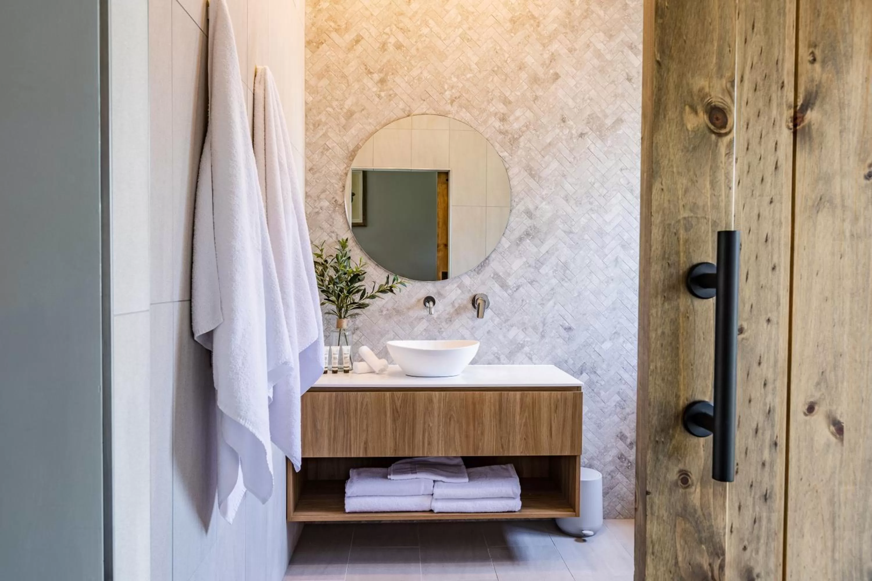 Bathroom in Camden Valley Inn