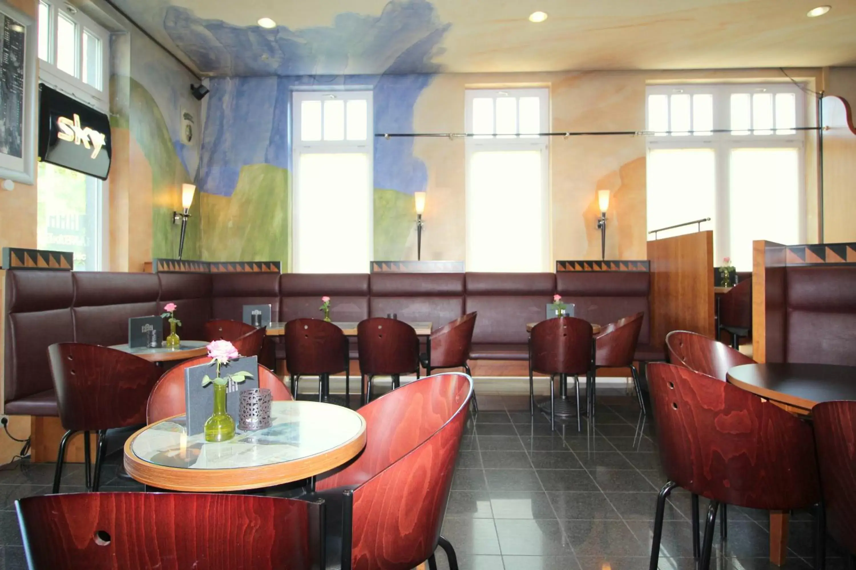 Lounge or bar, Restaurant/Places to Eat in Hansa Apart-Hotel Regensburg