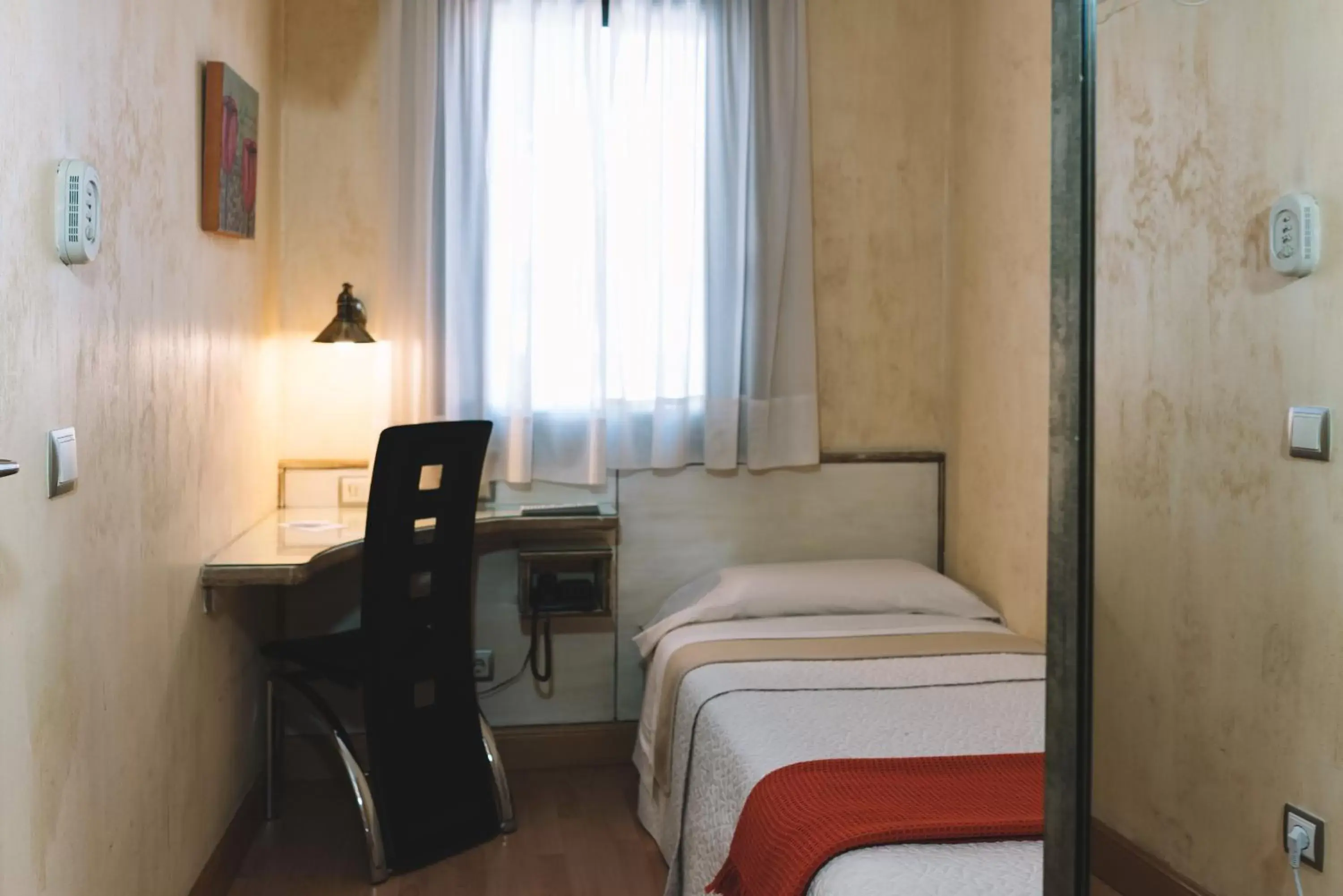 Bedroom, Bed in Hotel Castillo de Javier