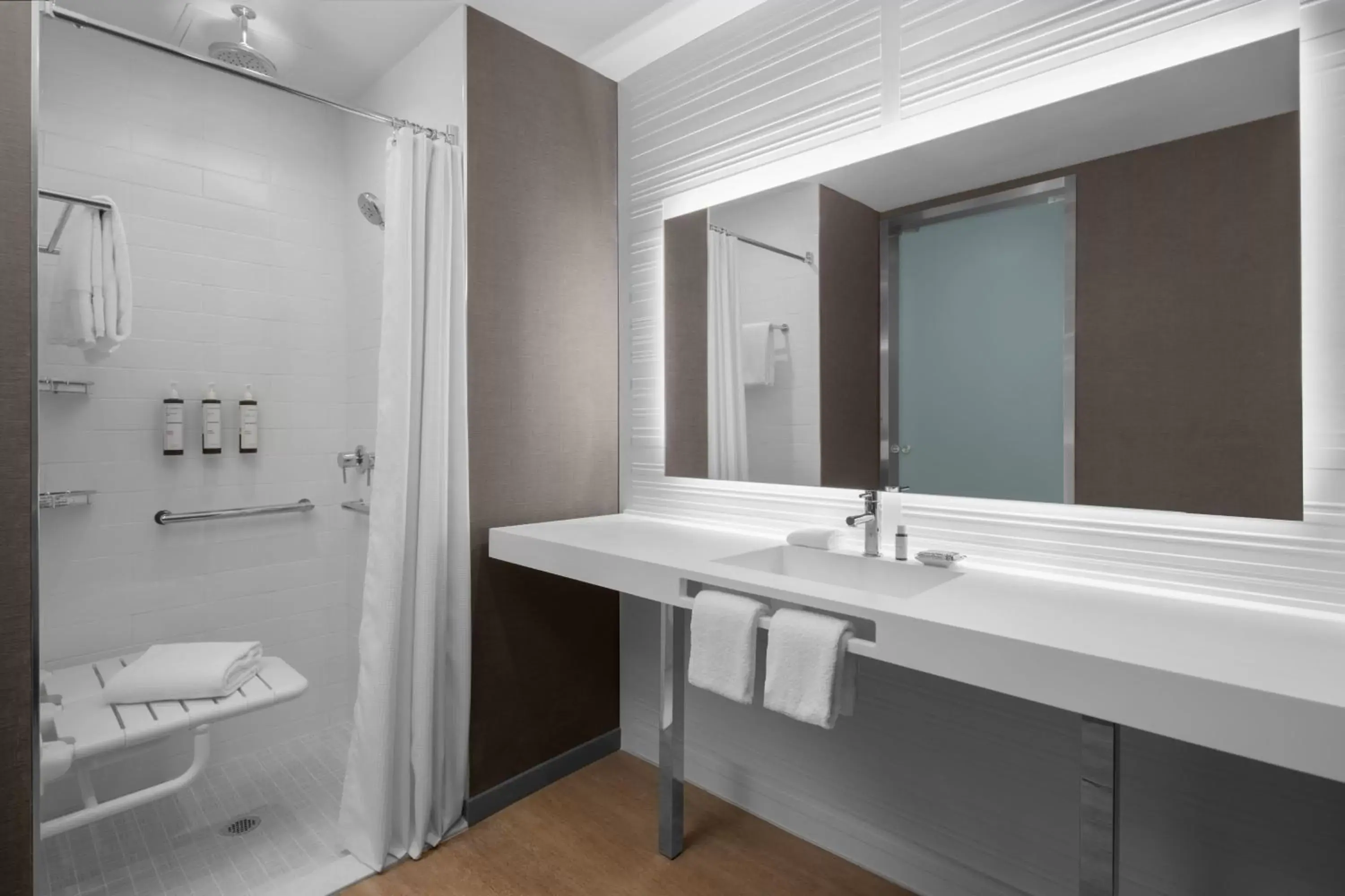 Bathroom in AC Hotel by Marriott Clearwater Beach