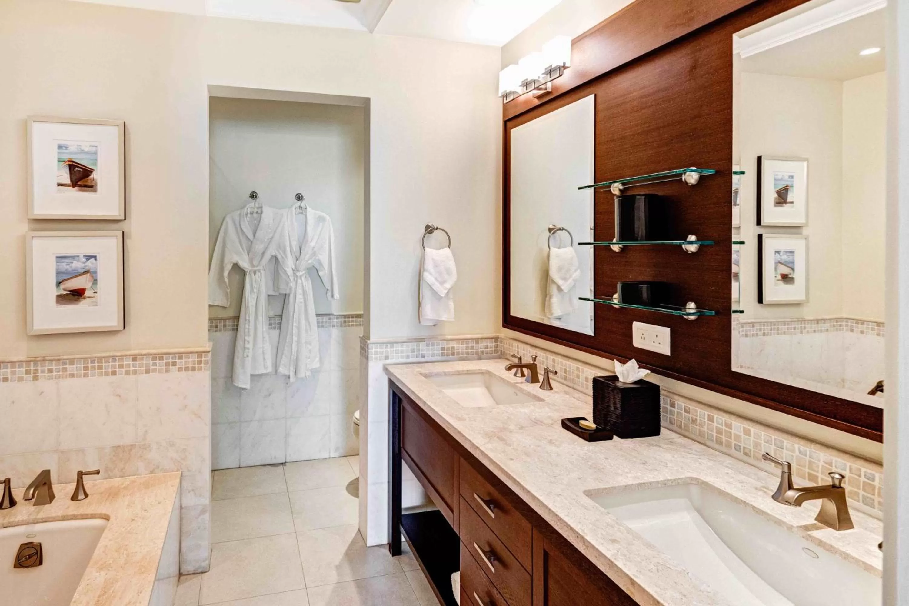 Shower in The Landings Resort and Spa - All Suites