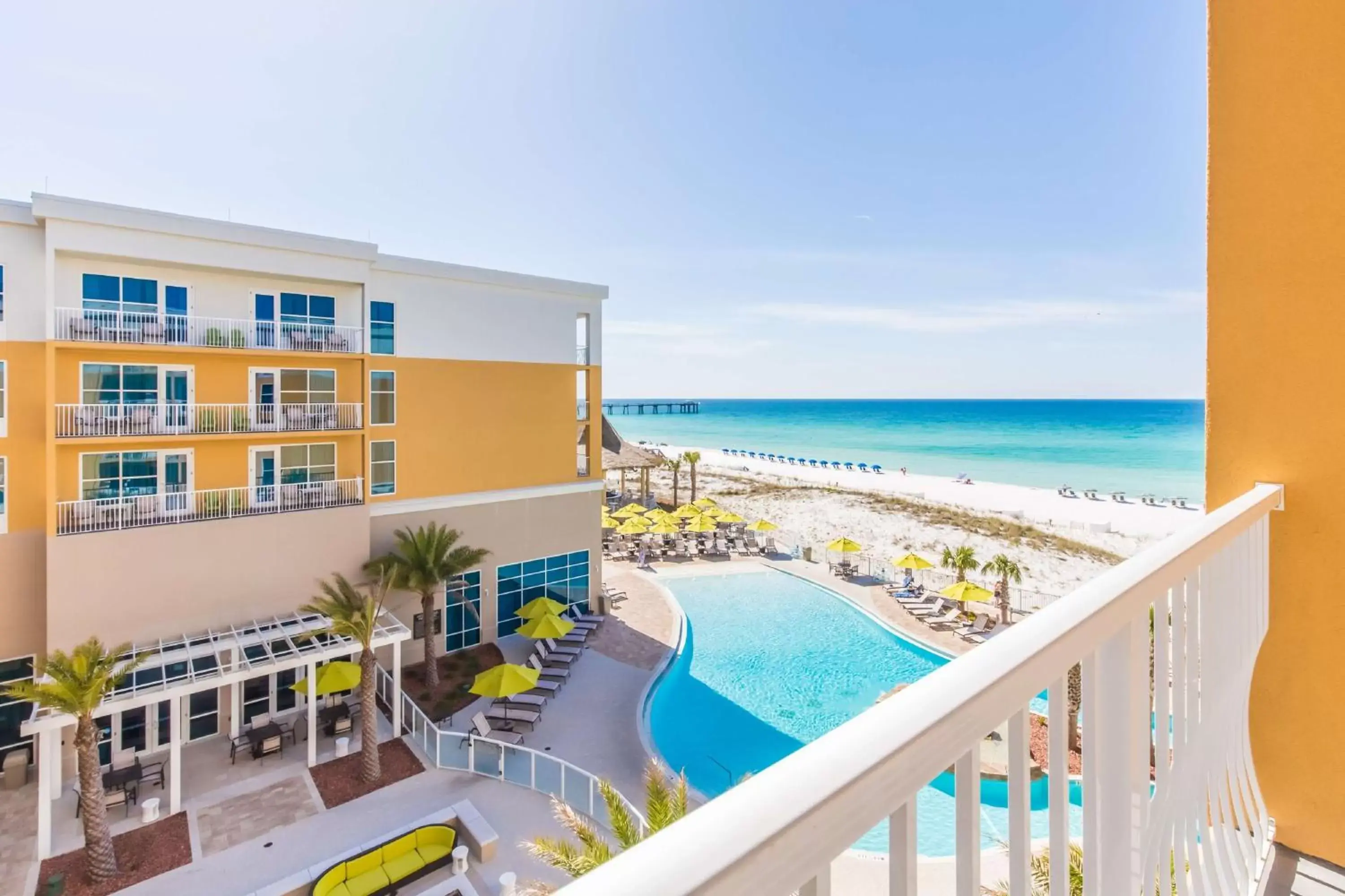 View (from property/room), Pool View in Hilton Garden Inn Ft. Walton Beach