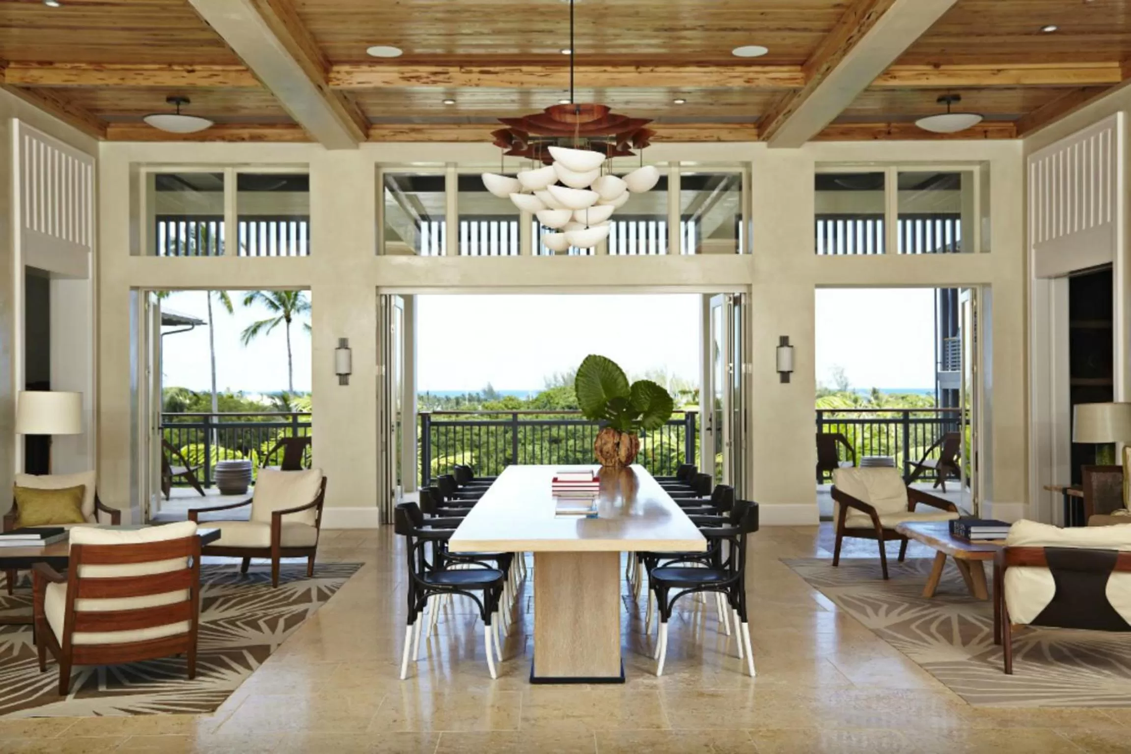 Communal lounge/ TV room in The Island House