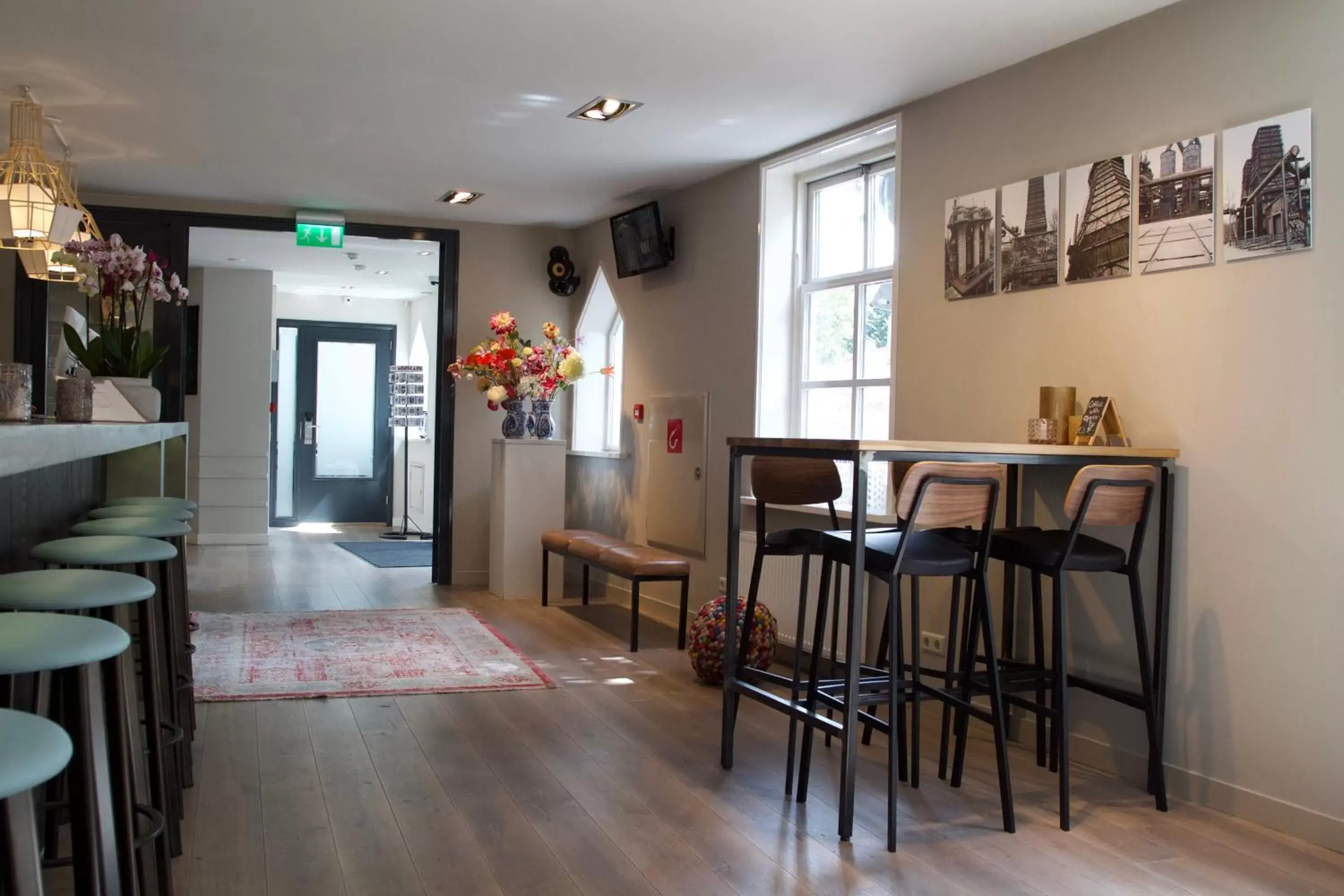 Lobby or reception, Dining Area in Hotel De Koepoort