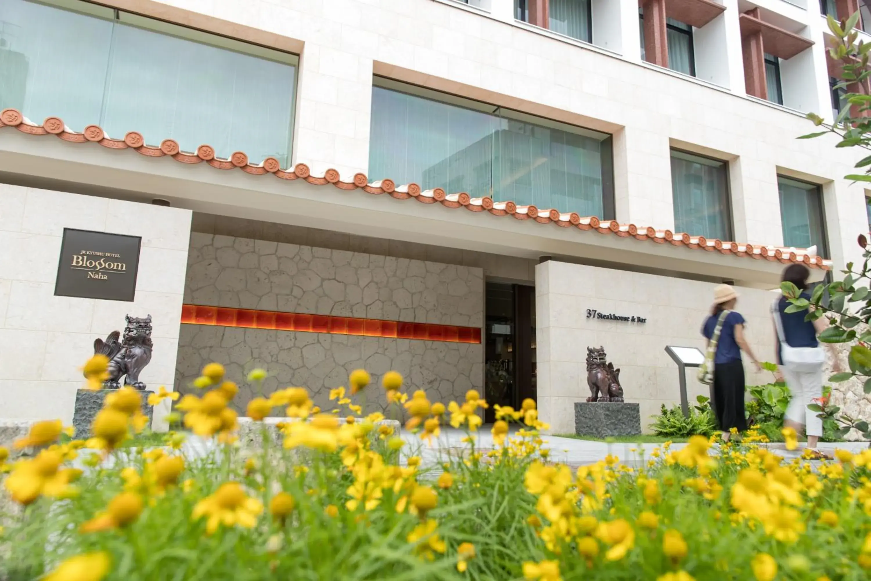 Facade/entrance in JR Kyushu Hotel Blossom Naha