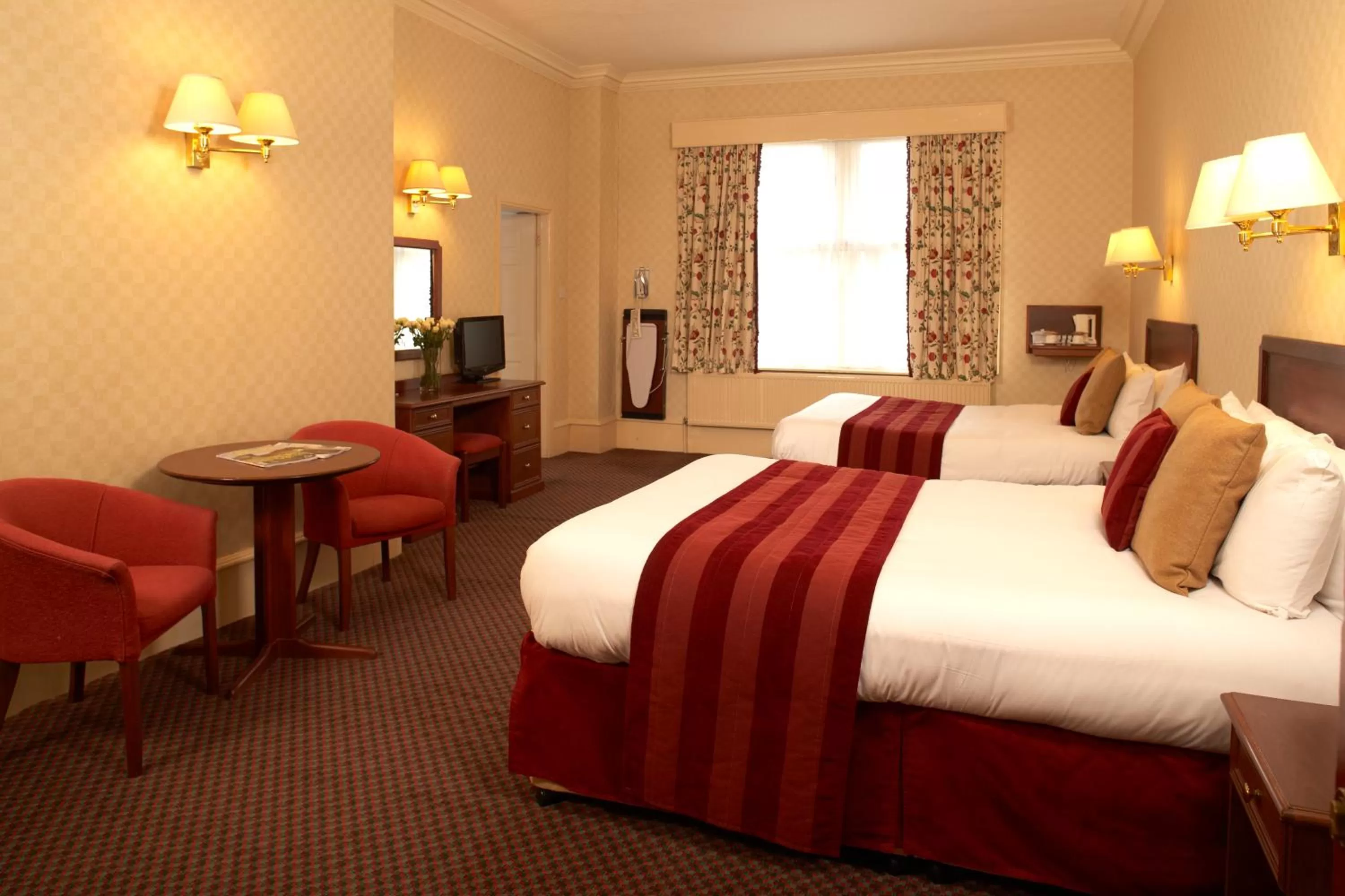 Bed in The Midland Hotel