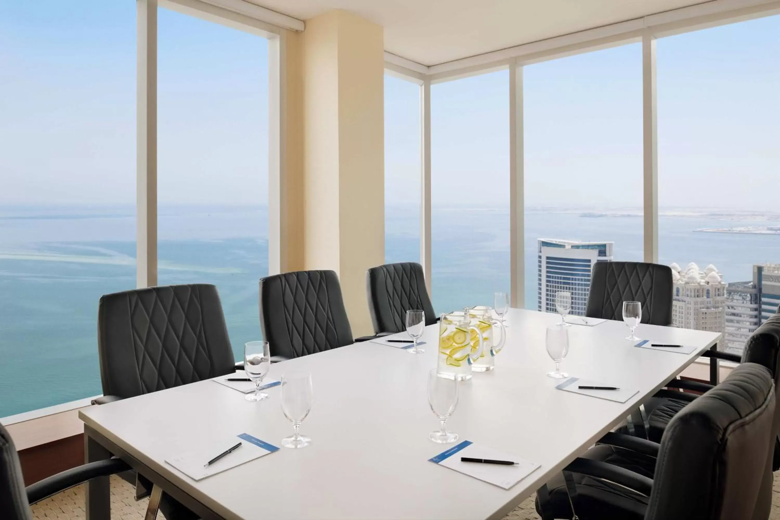 Meeting/conference room in Delta Hotels by Marriott City Center Doha