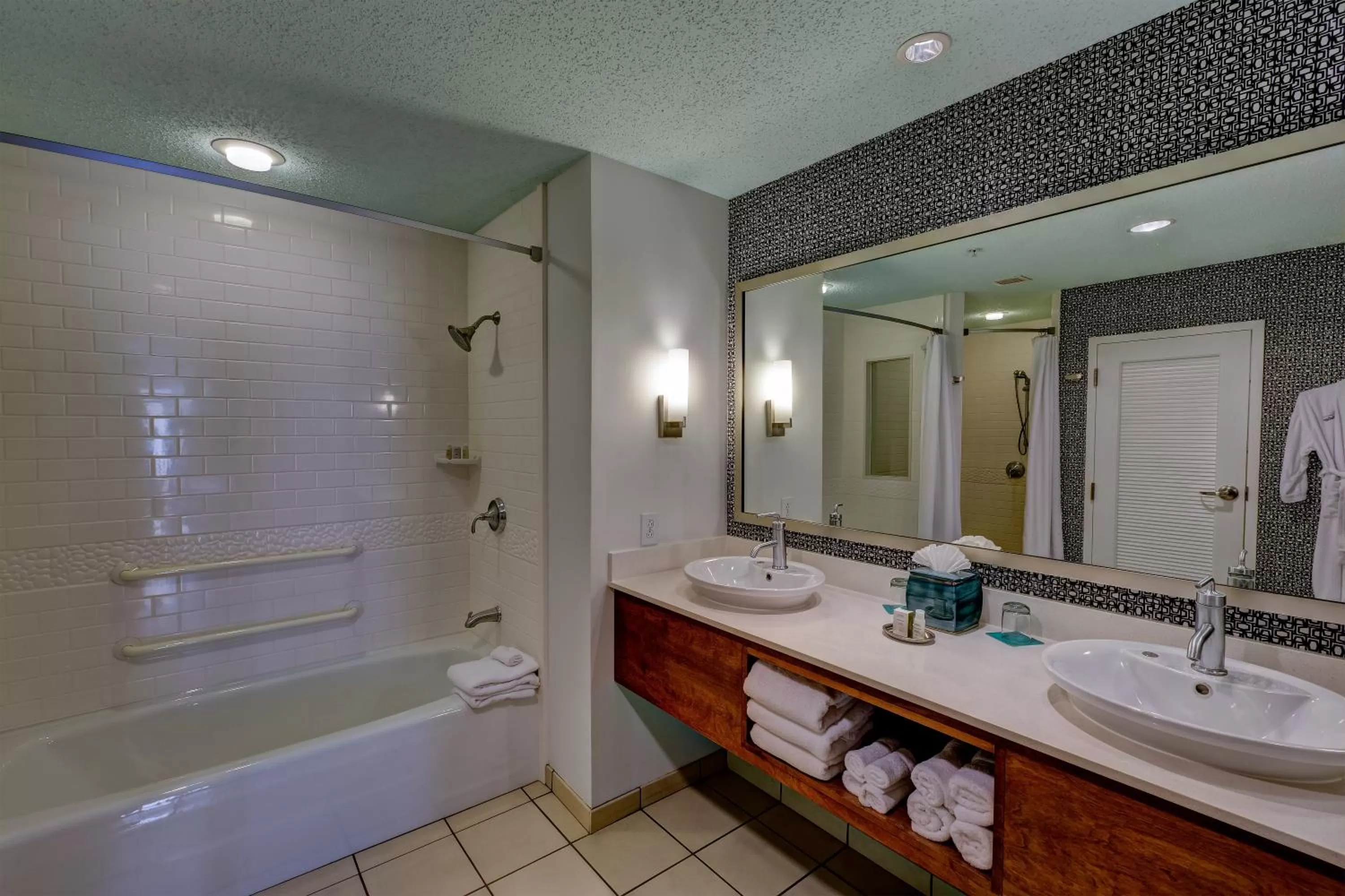 Bathroom in Hotel Indigo Columbus Architectural Center by IHG