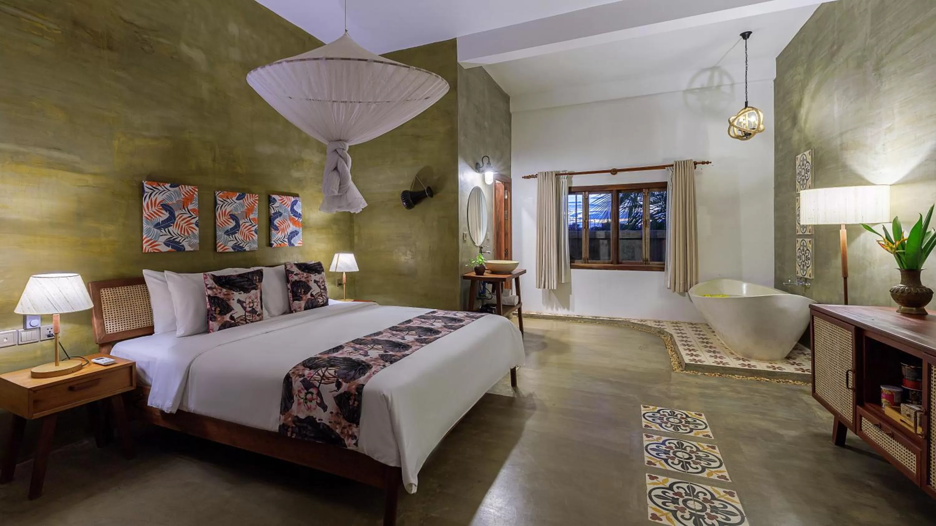 Suite with Pool View in Dontrei Villa Angkor