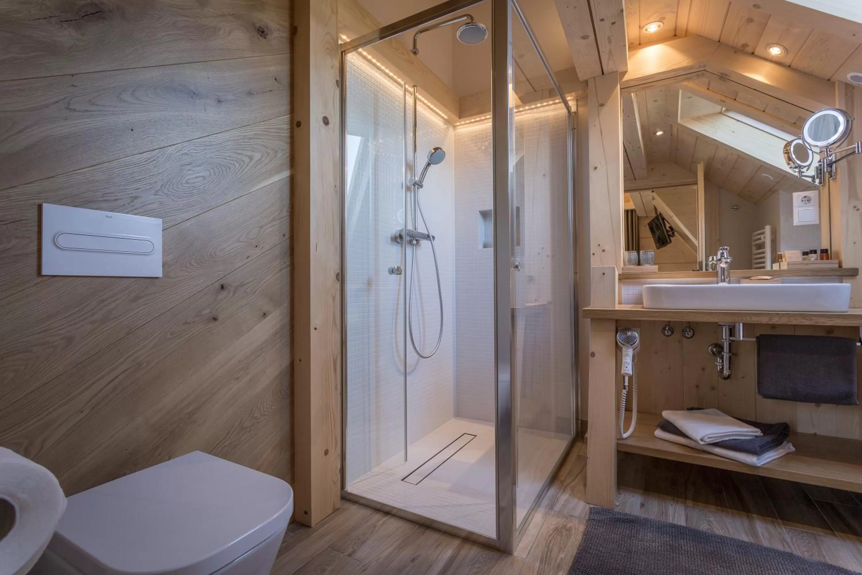 Bathroom in Aparthotel Bambi