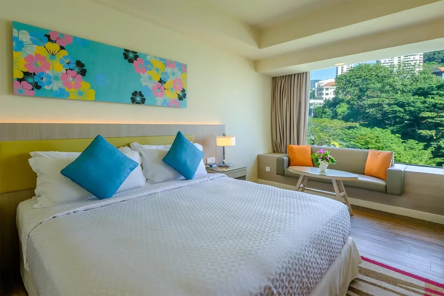 Photo of the whole room, Bed in Mercure Penang Beach