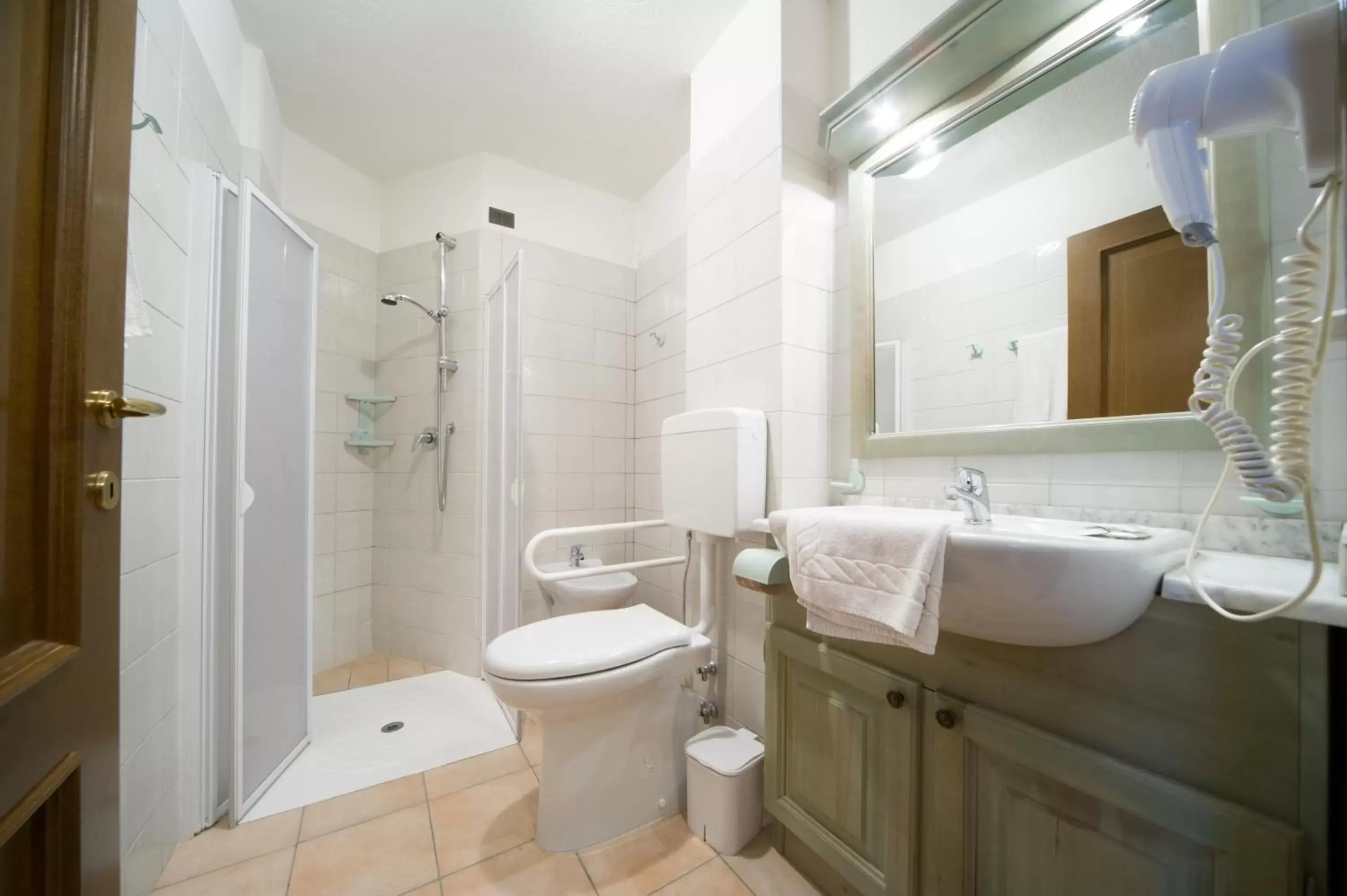 Bathroom in Residence Villa Frejus