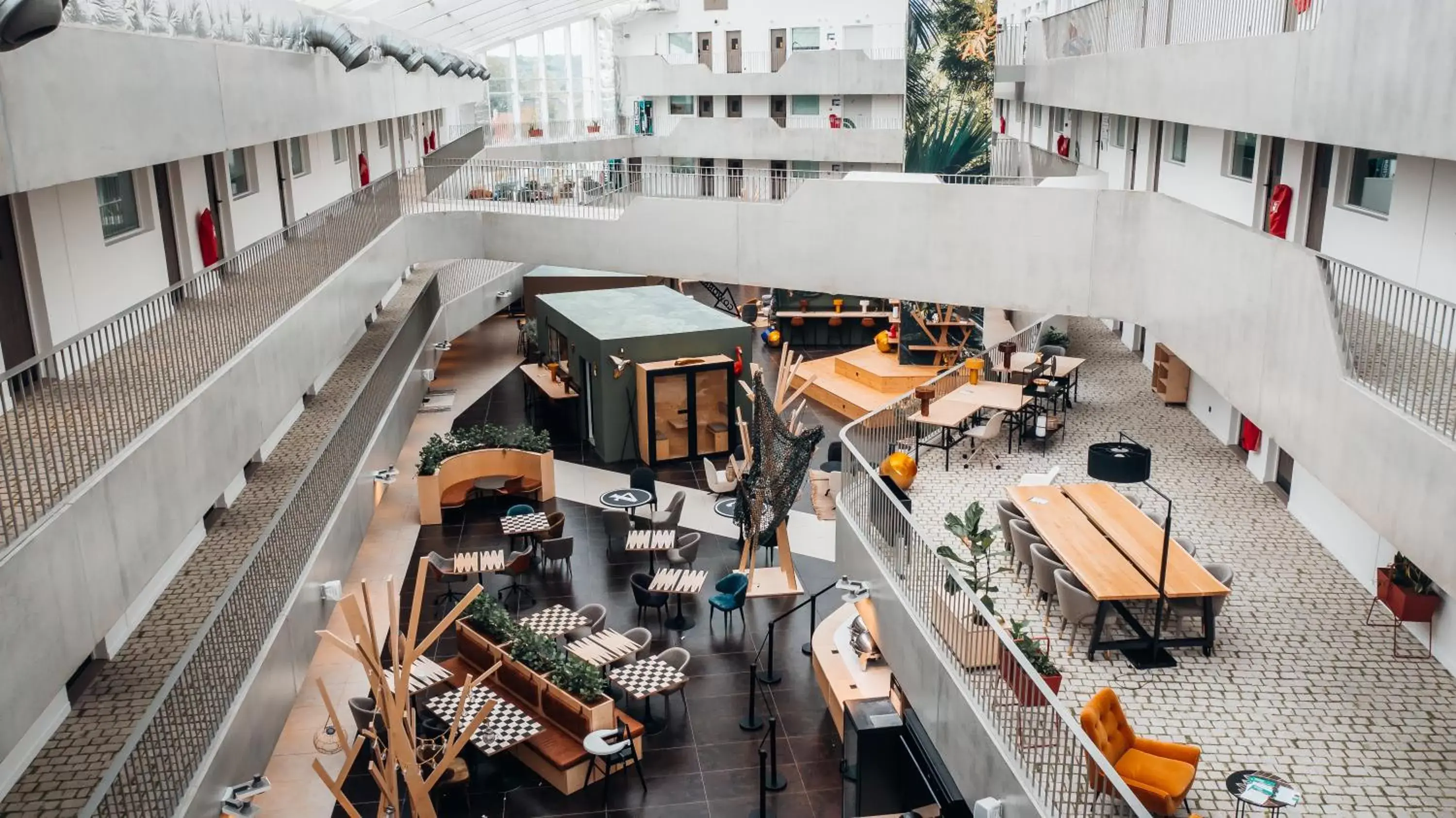 Lobby or reception in COWOOL Cergy