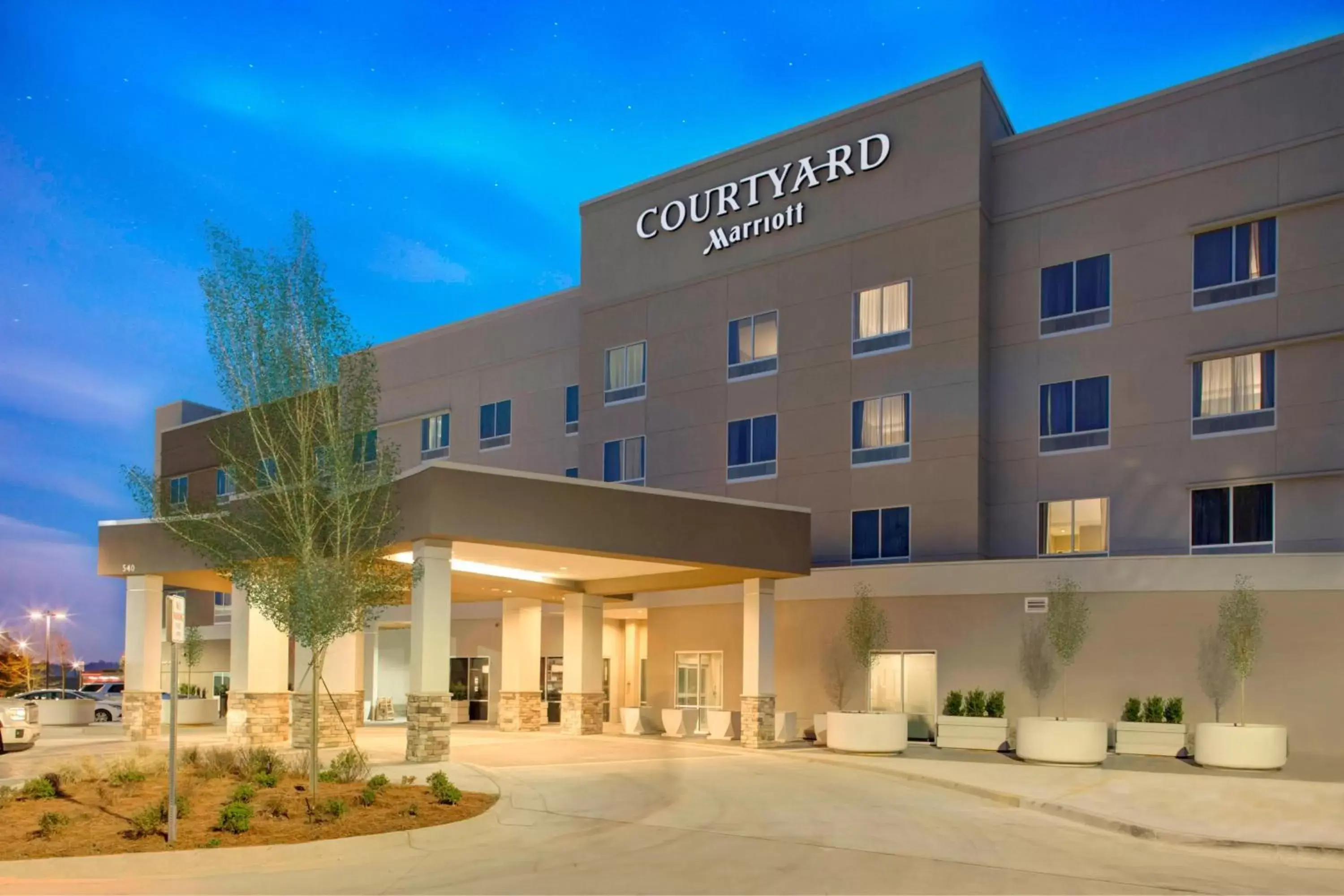 Property Building in Courtyard by Marriott Atlanta Kennesaw