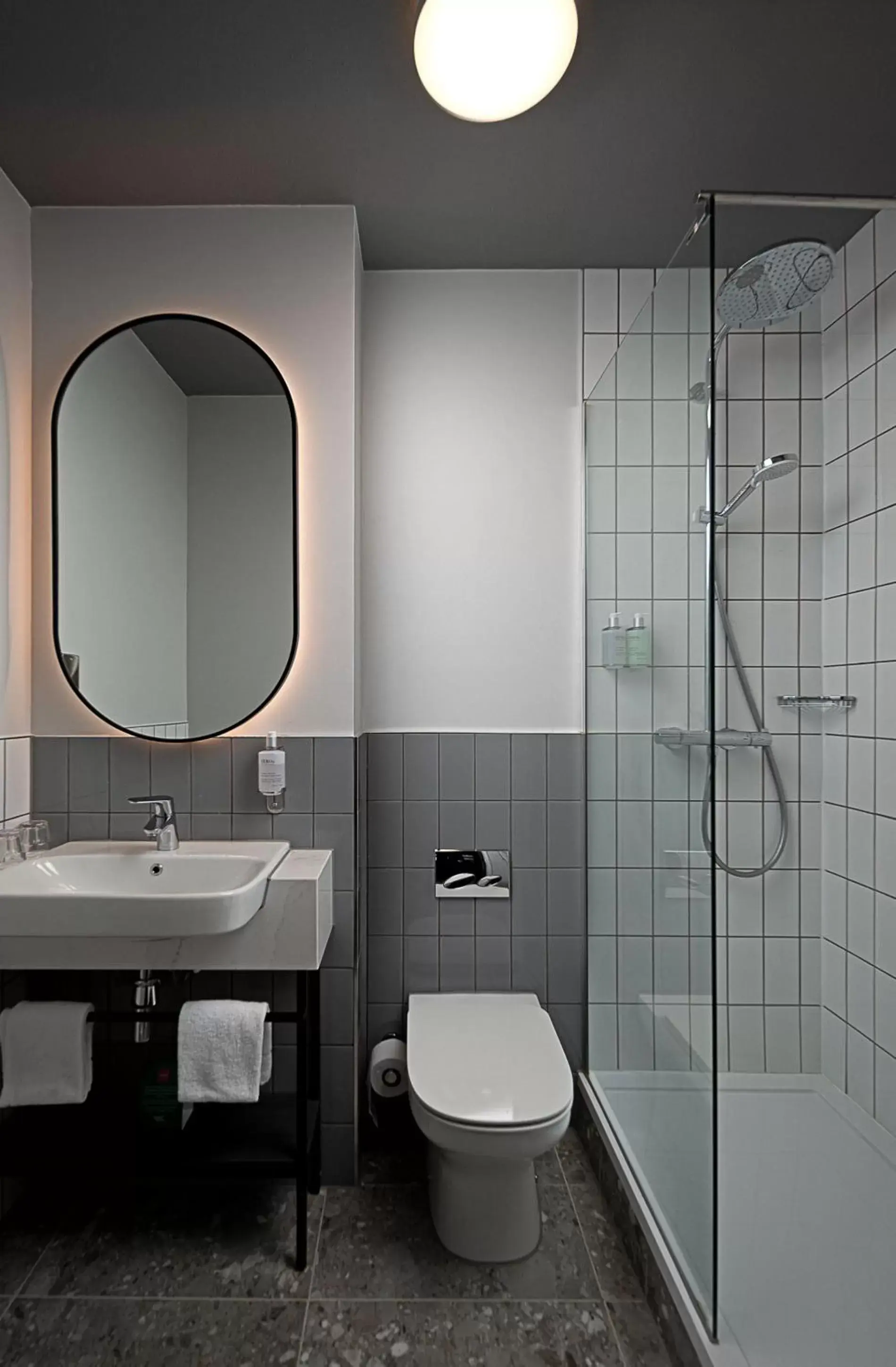 Bathroom in Leonardo Hotel Galway - Formerly Jurys Inn