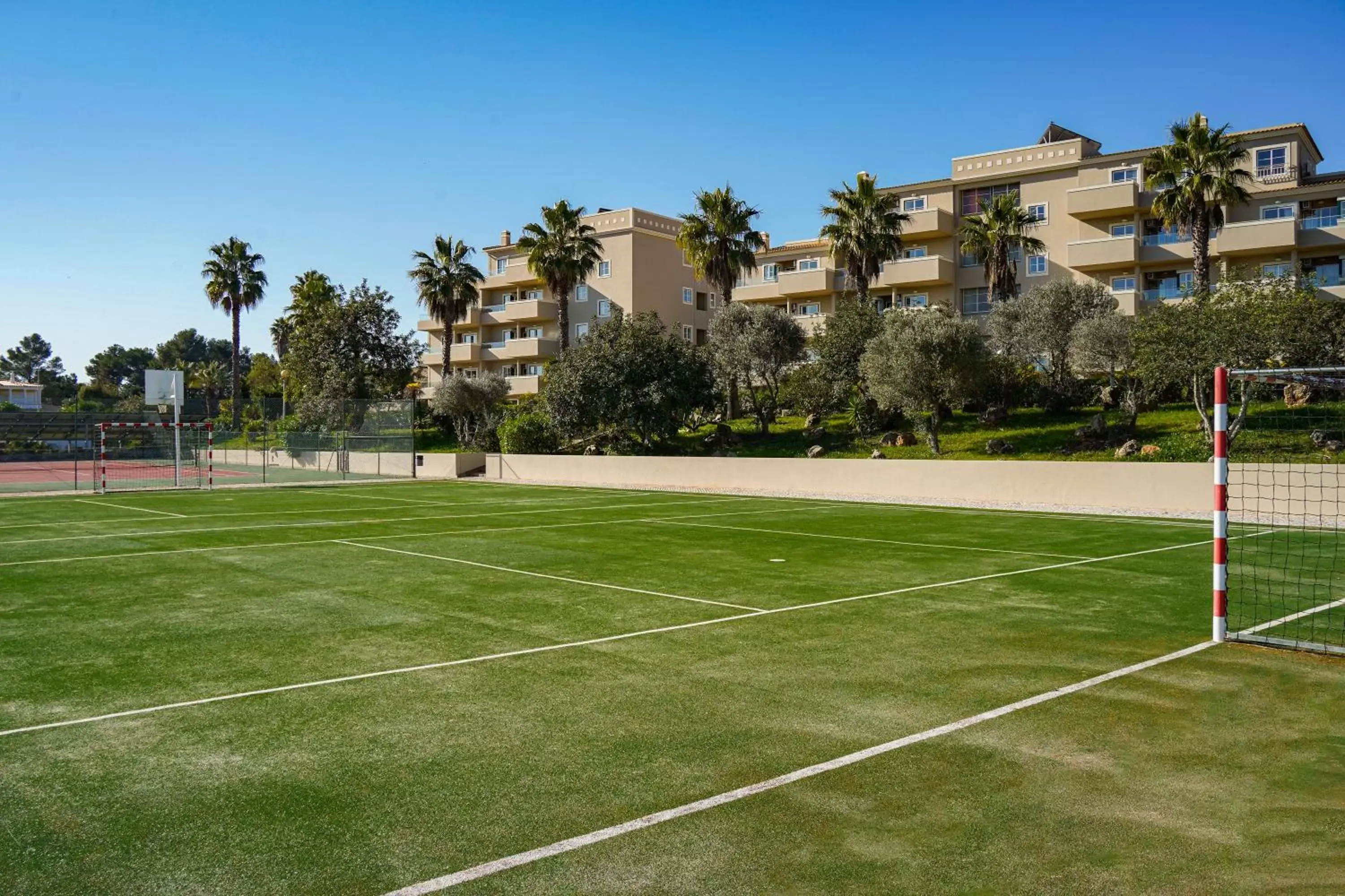 Sports, Tennis/Squash in Vitor's Plaza