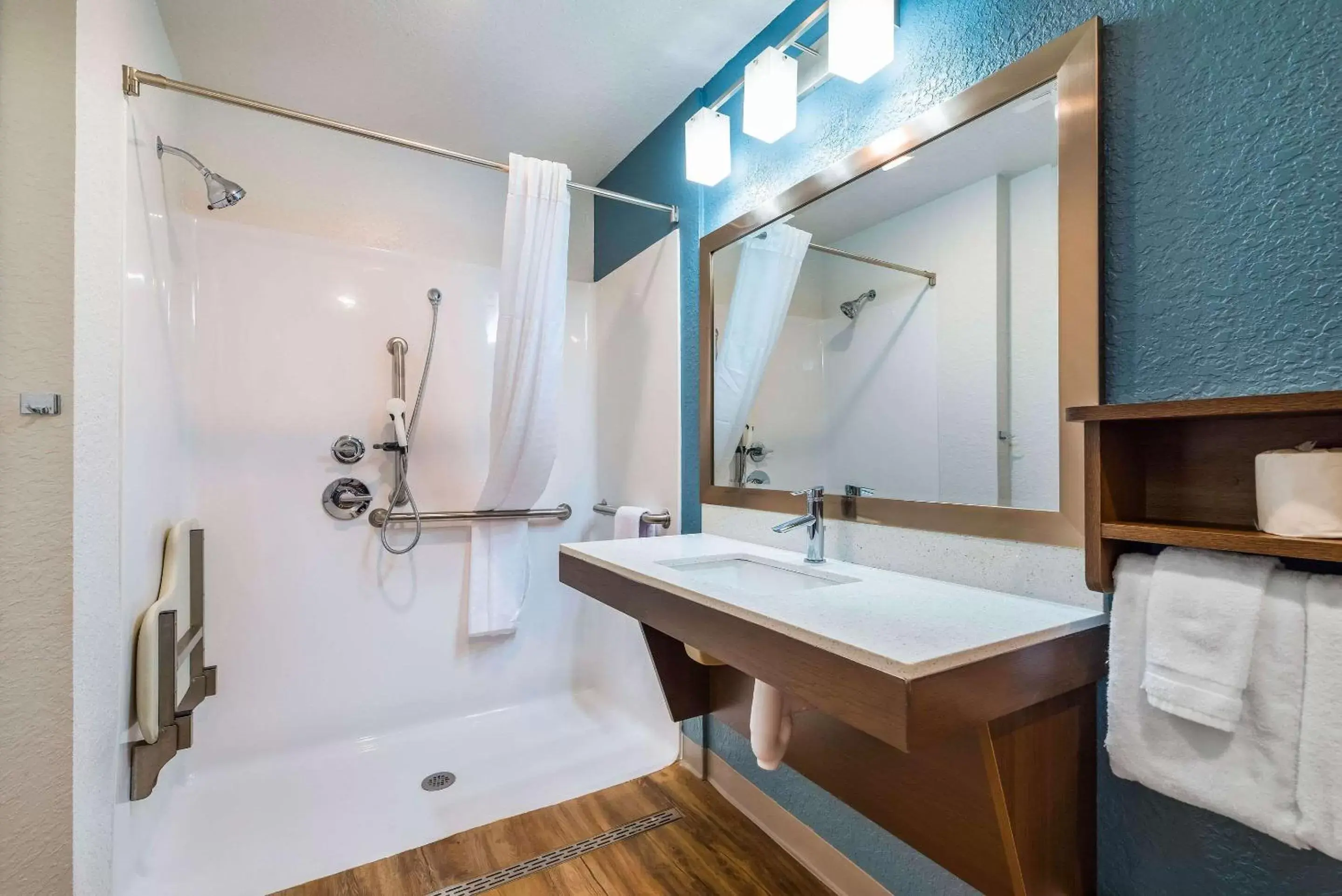 Bathroom in WoodSpring Suites Davenport FL