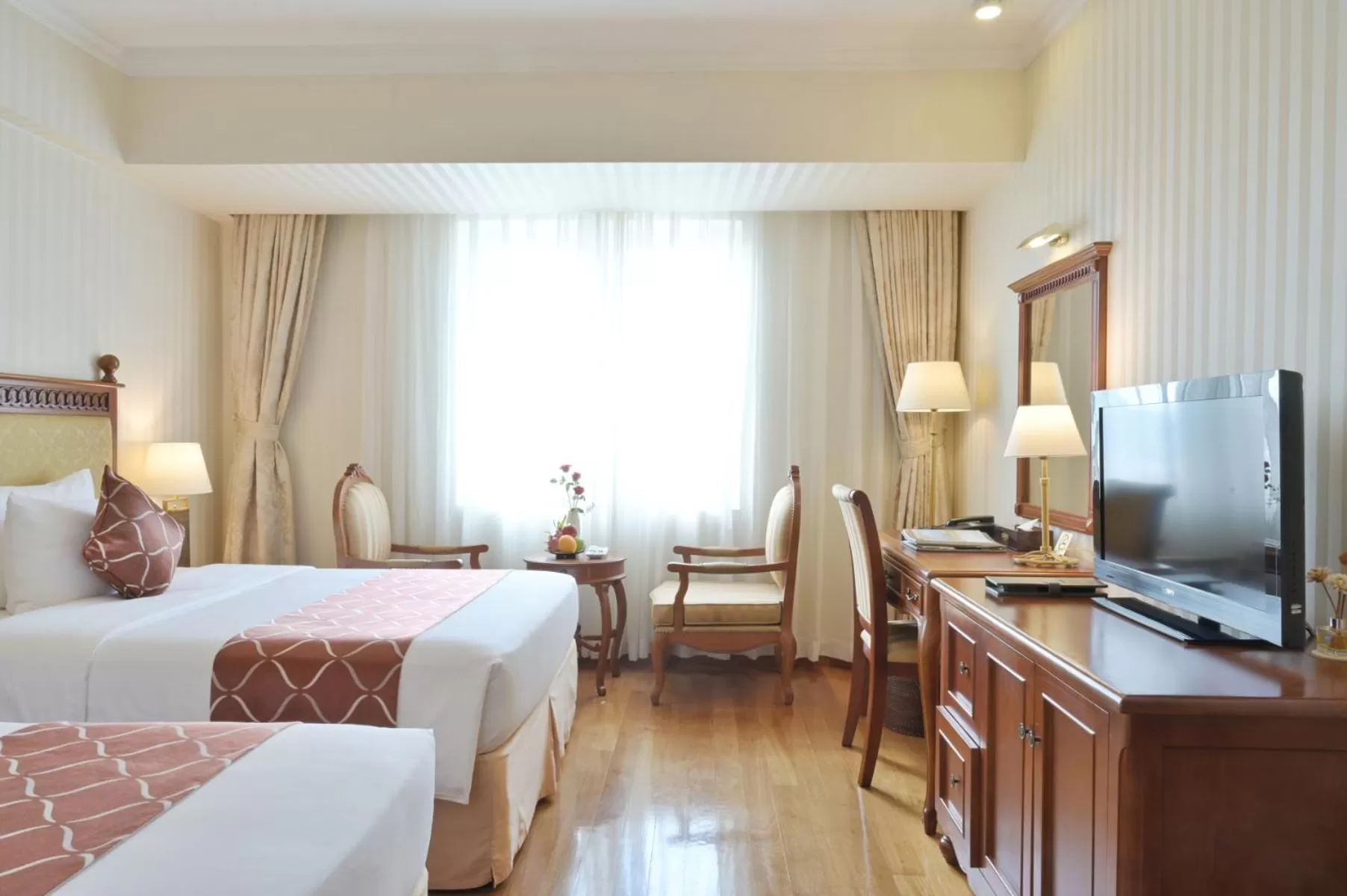 Bedroom, Bed in Hotel Grand Saigon