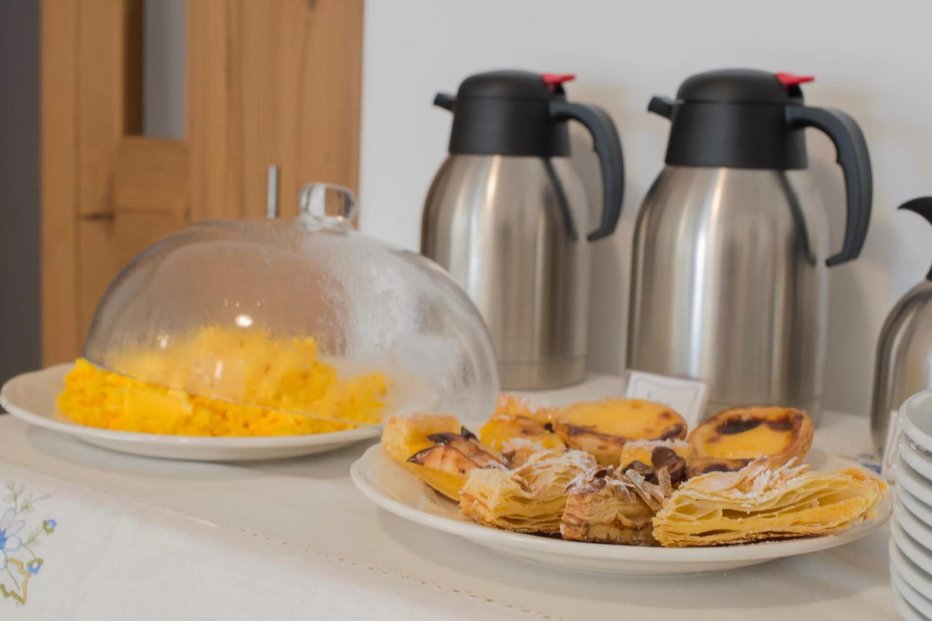 Continental breakfast in Guarda Rios