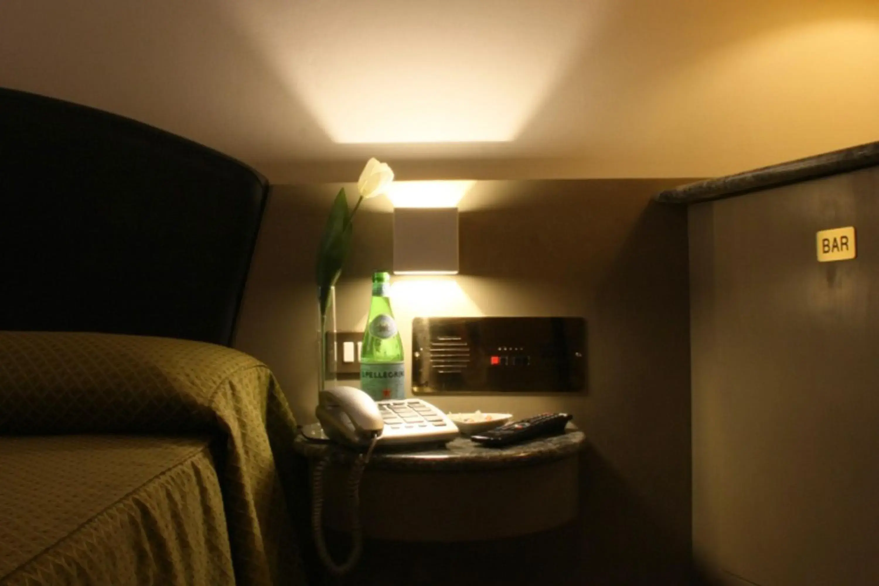 Bed in Hotel Motel 2000 Bed in Hotel Motel 2000