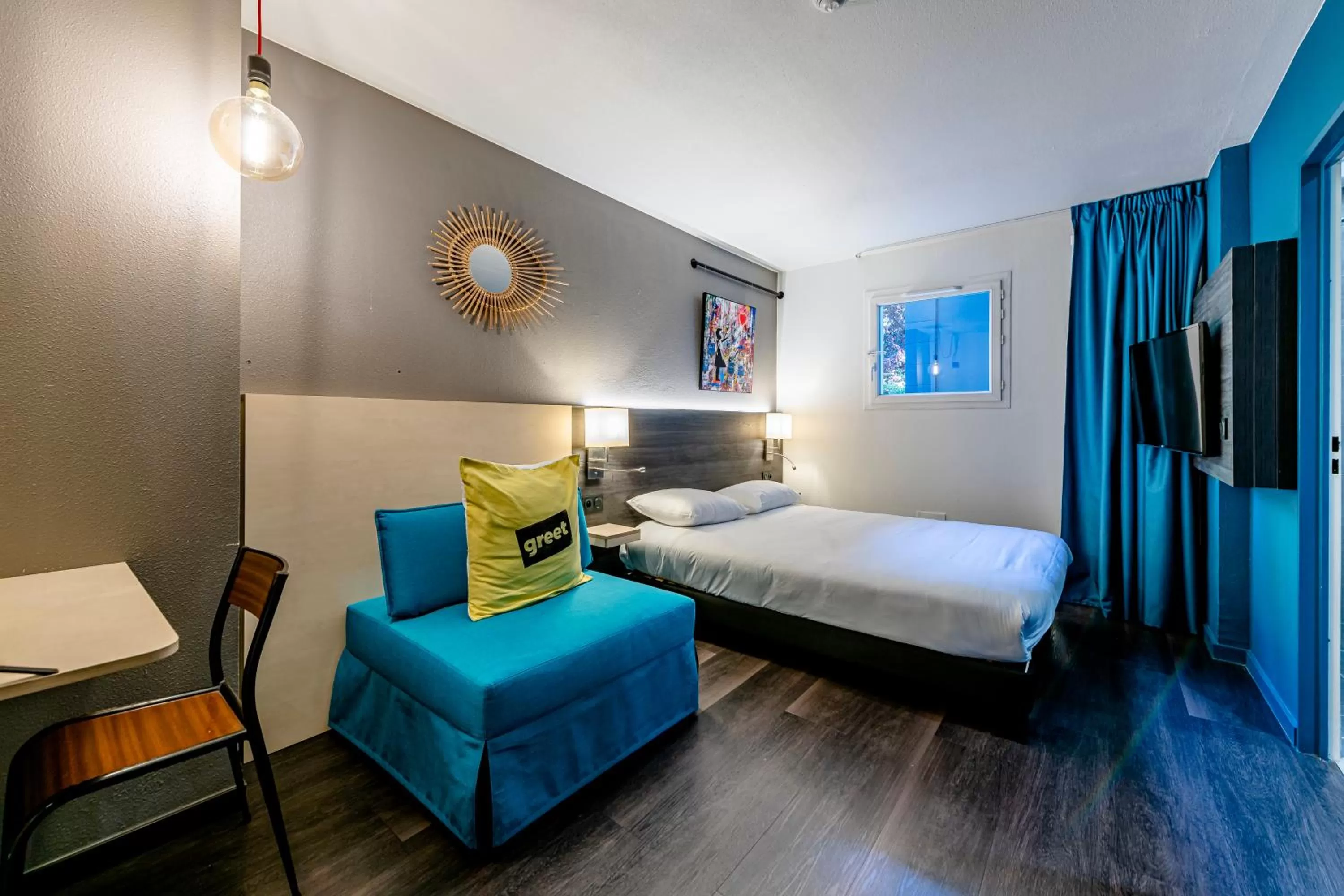 Photo of the whole room, Bed in Greet Hotel Bordeaux Floirac Arena