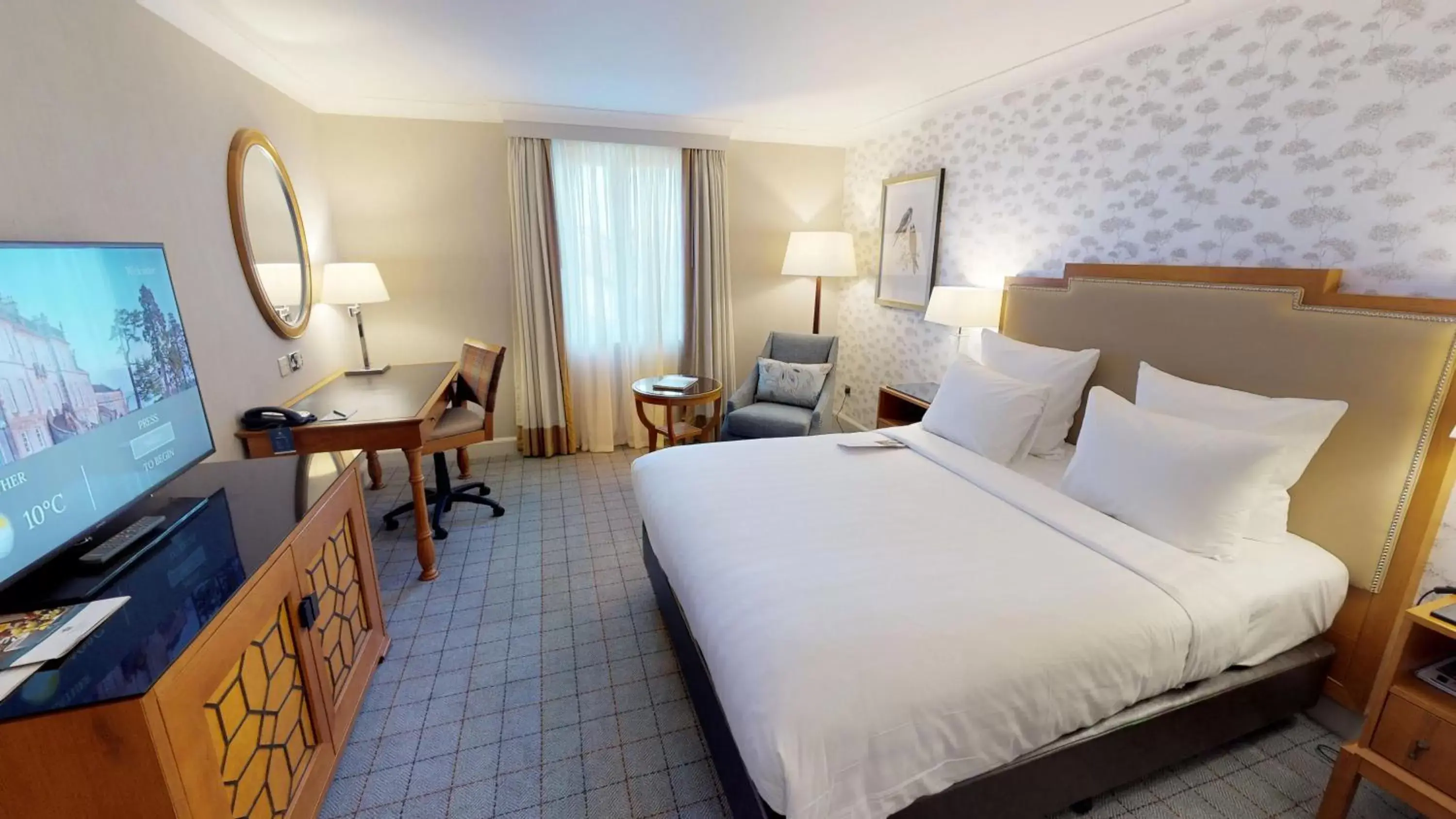 Photo of the whole room, Bed in Dalmahoy Hotel & Country Club Photo of the whole room, Bed in Dalmahoy Hotel & Country Club