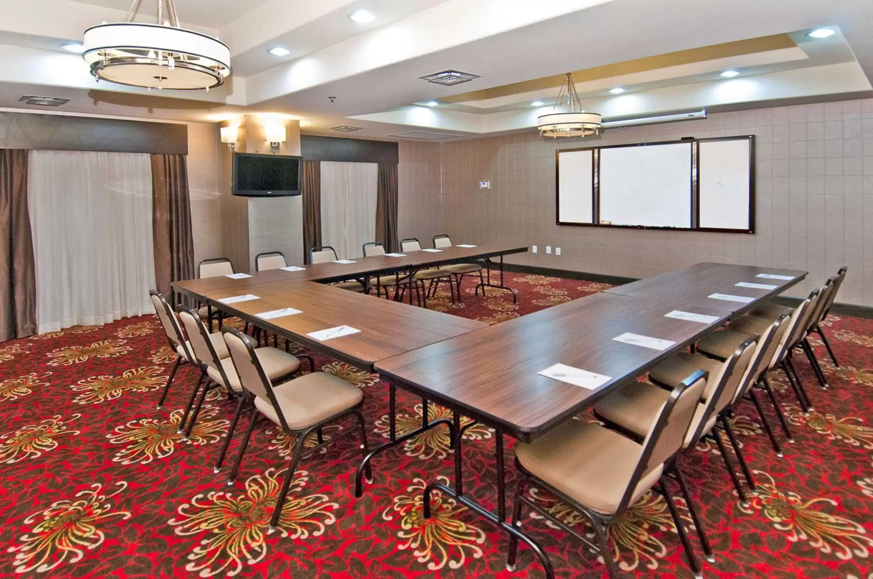 Meeting/conference room in Hampton Inn Maumelle