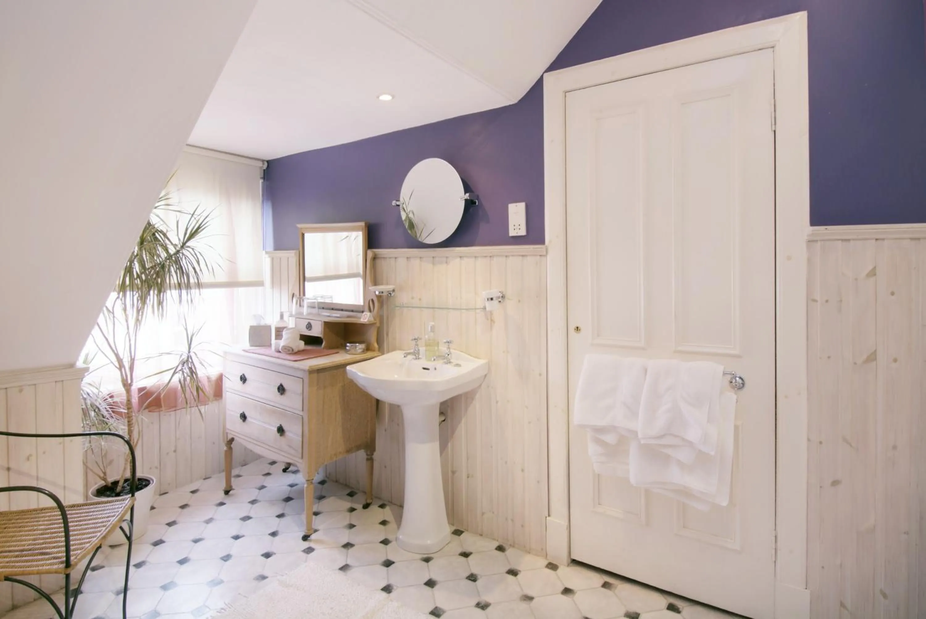 Bathroom in Southside Guest House