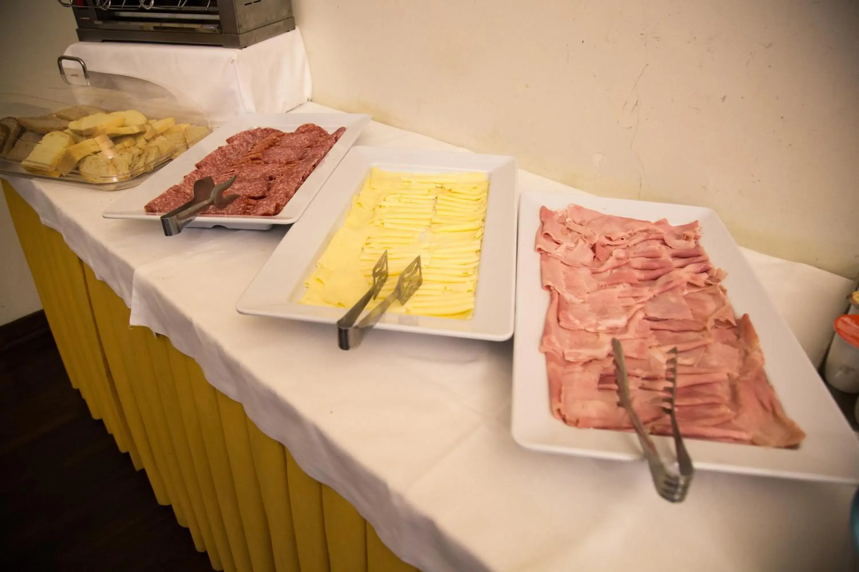 Breakfast, Food in Hotel Cappelli