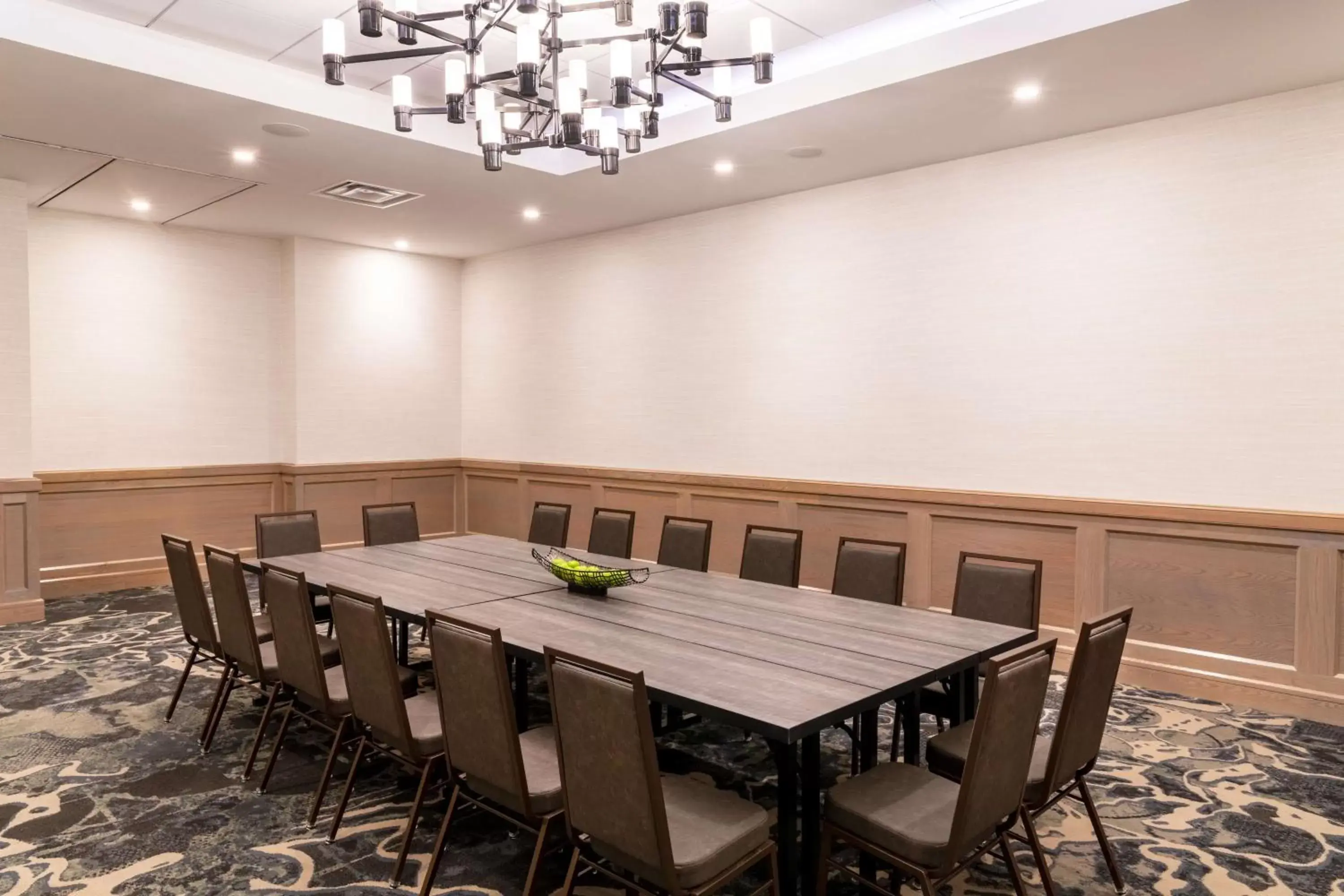 Meeting/conference room in DoubleTree by Hilton Denver Cherry Creek, CO