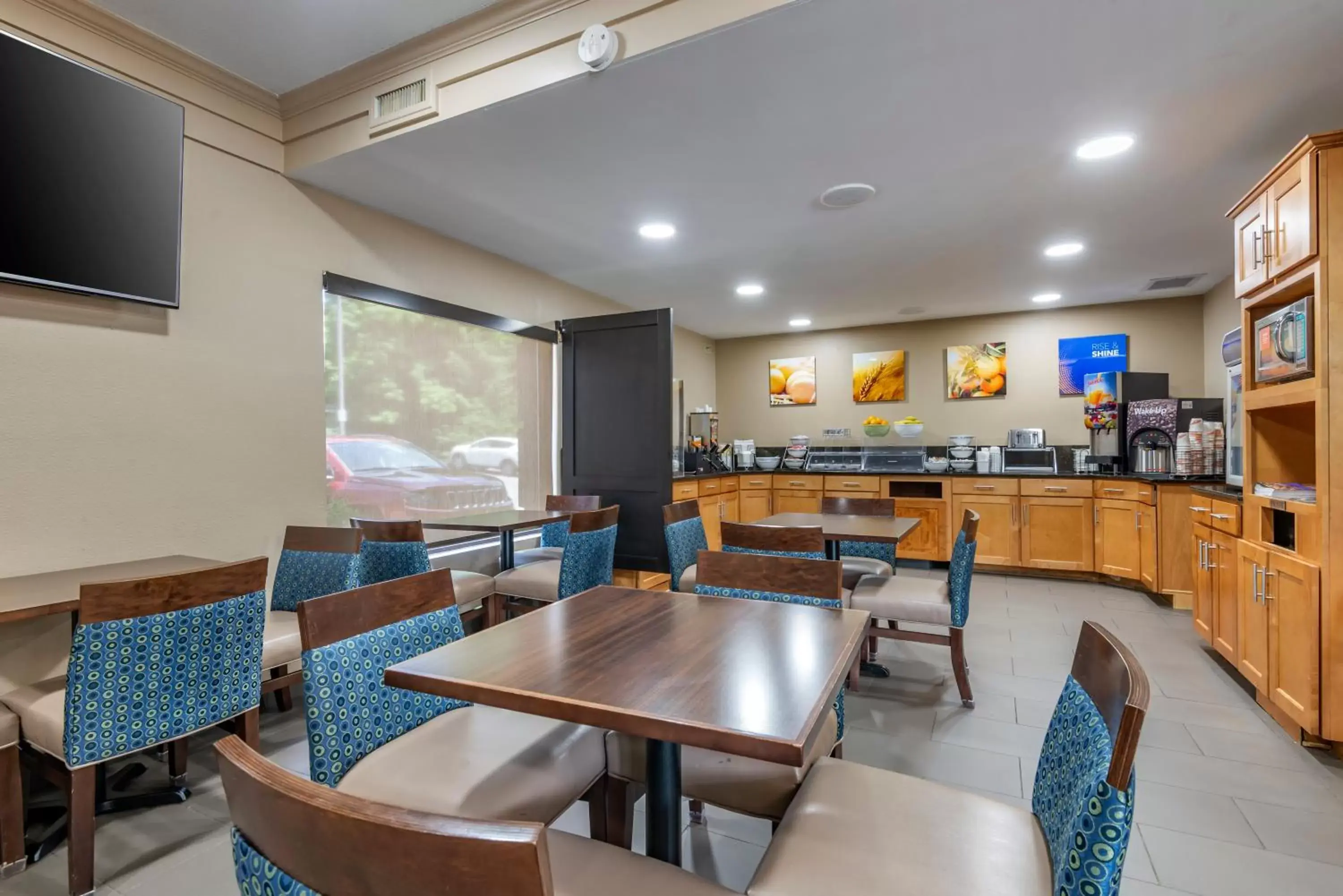 Breakfast, Restaurant/Places to Eat in Comfort Inn Asheville East-Blue Ridge Pkwy Access