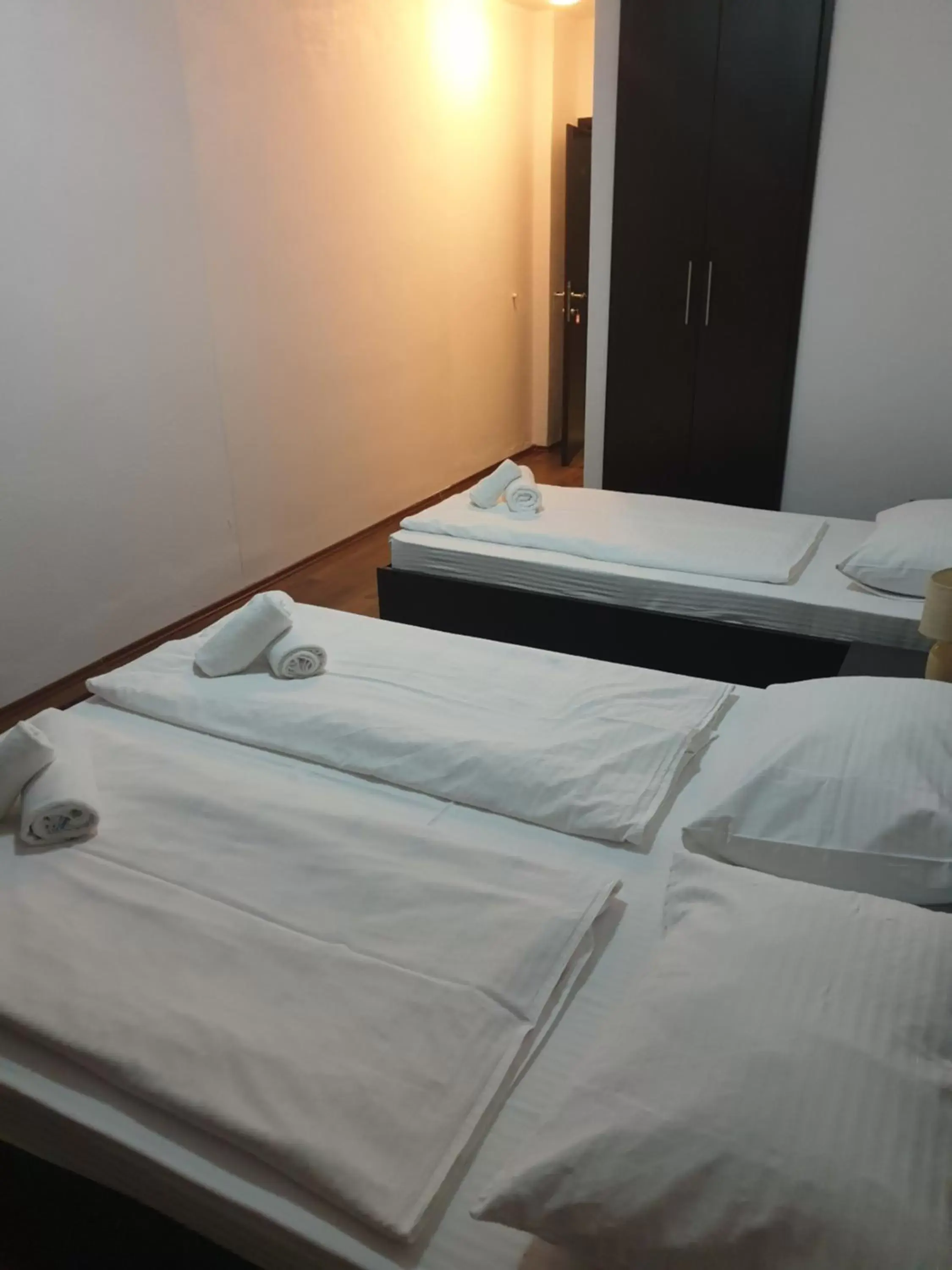 Standard Triple Room in Hotel Storia Standard Triple Room in Hotel Storia