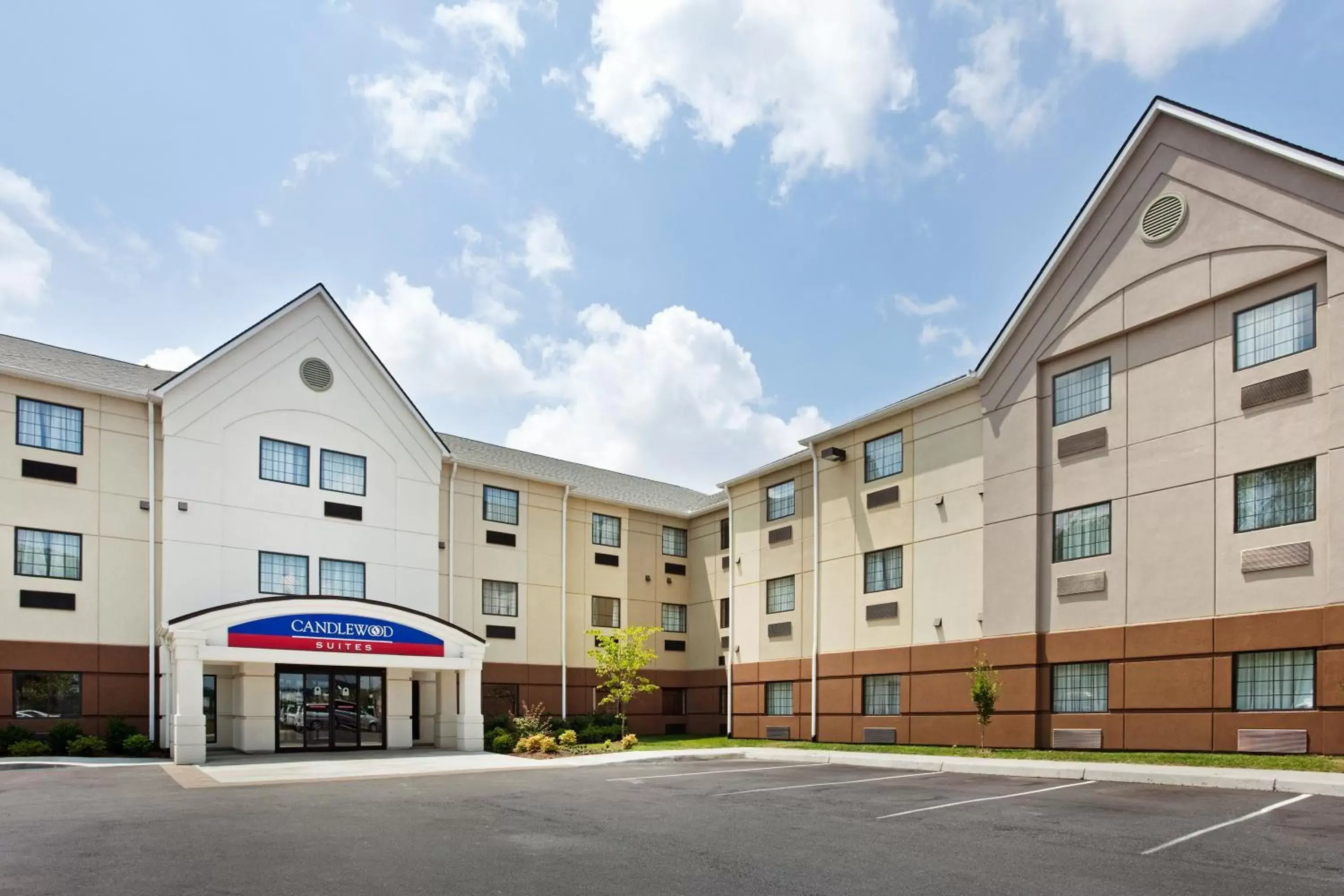 Property Building in Candlewood Suites Knoxville Airport-Alcoa, an IHG Hotel